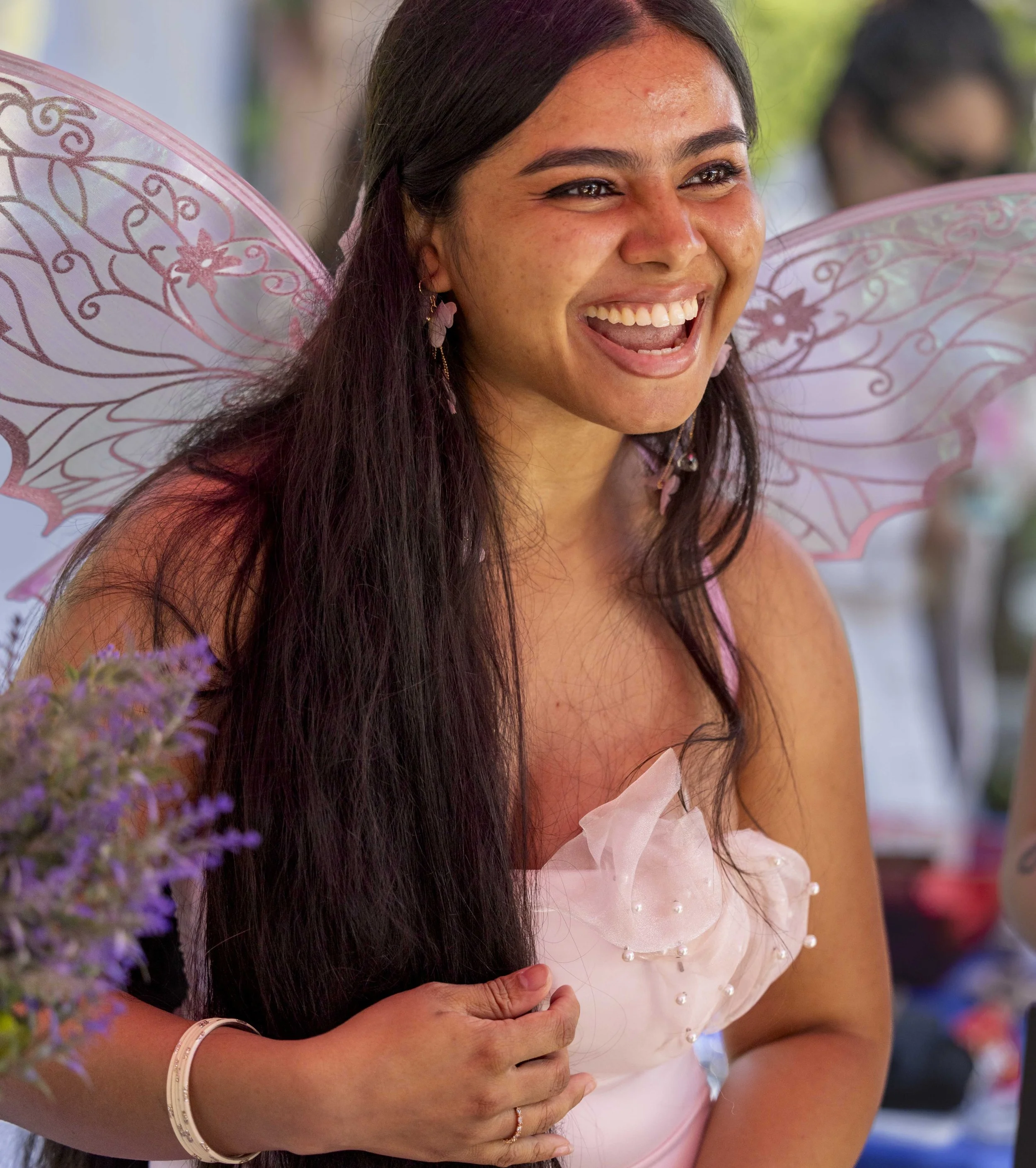  Santa Monica College (SMC) student Shammi Jannat Antiq ,from the Barber Club during Club Row on the SMC main campus Quad in Santa Monica, Calif., on Thursday, May 7, 2026. (Masie Najafi | The Corsair) 