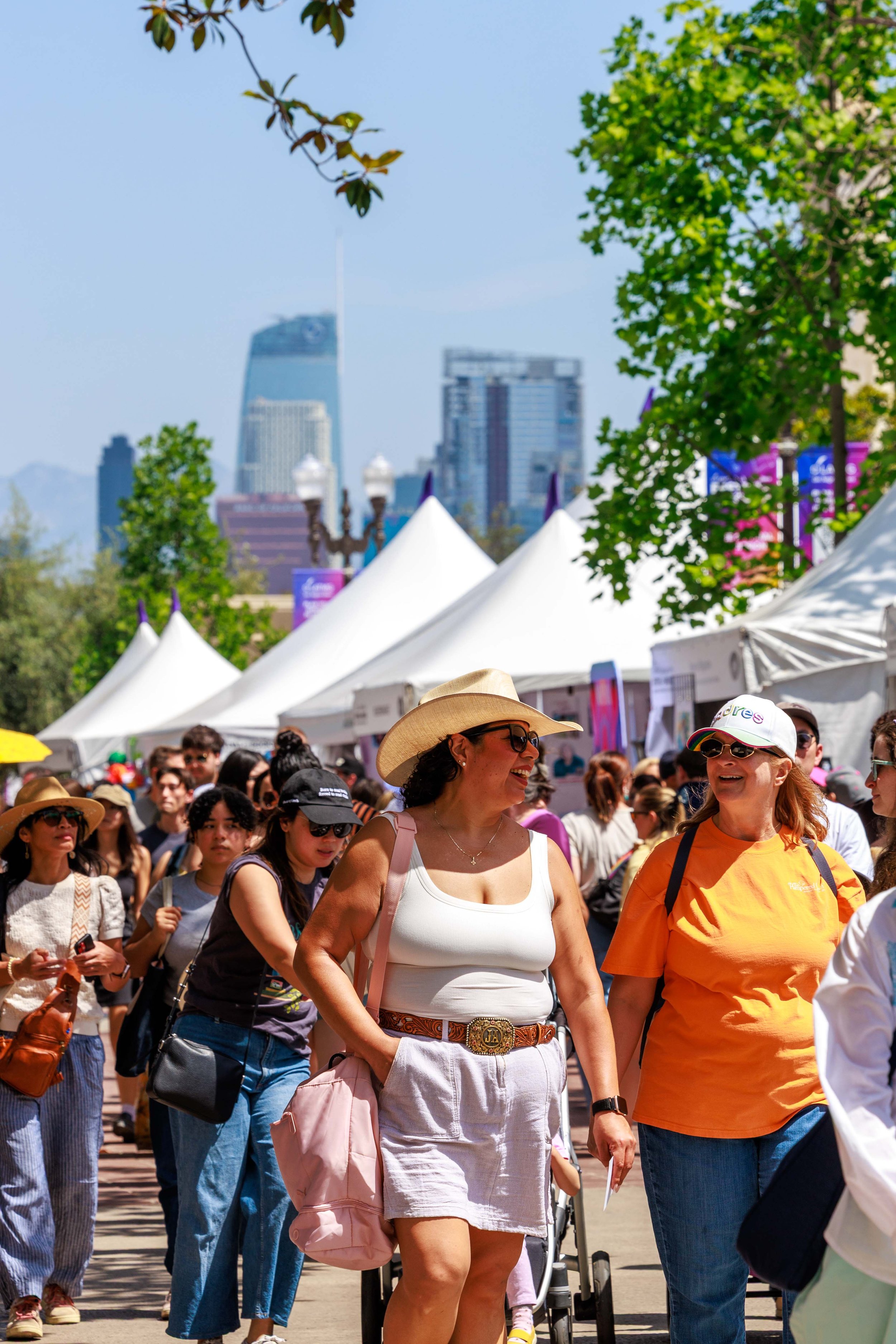  Attendees during the 31st annual Los Angeles Times Festival of Books held at University of Southern California in Los Angeles, Sunday, April 19, 2026. A literary festival that began in 1996, this year’s two-day event spanned eight outdoor stages and