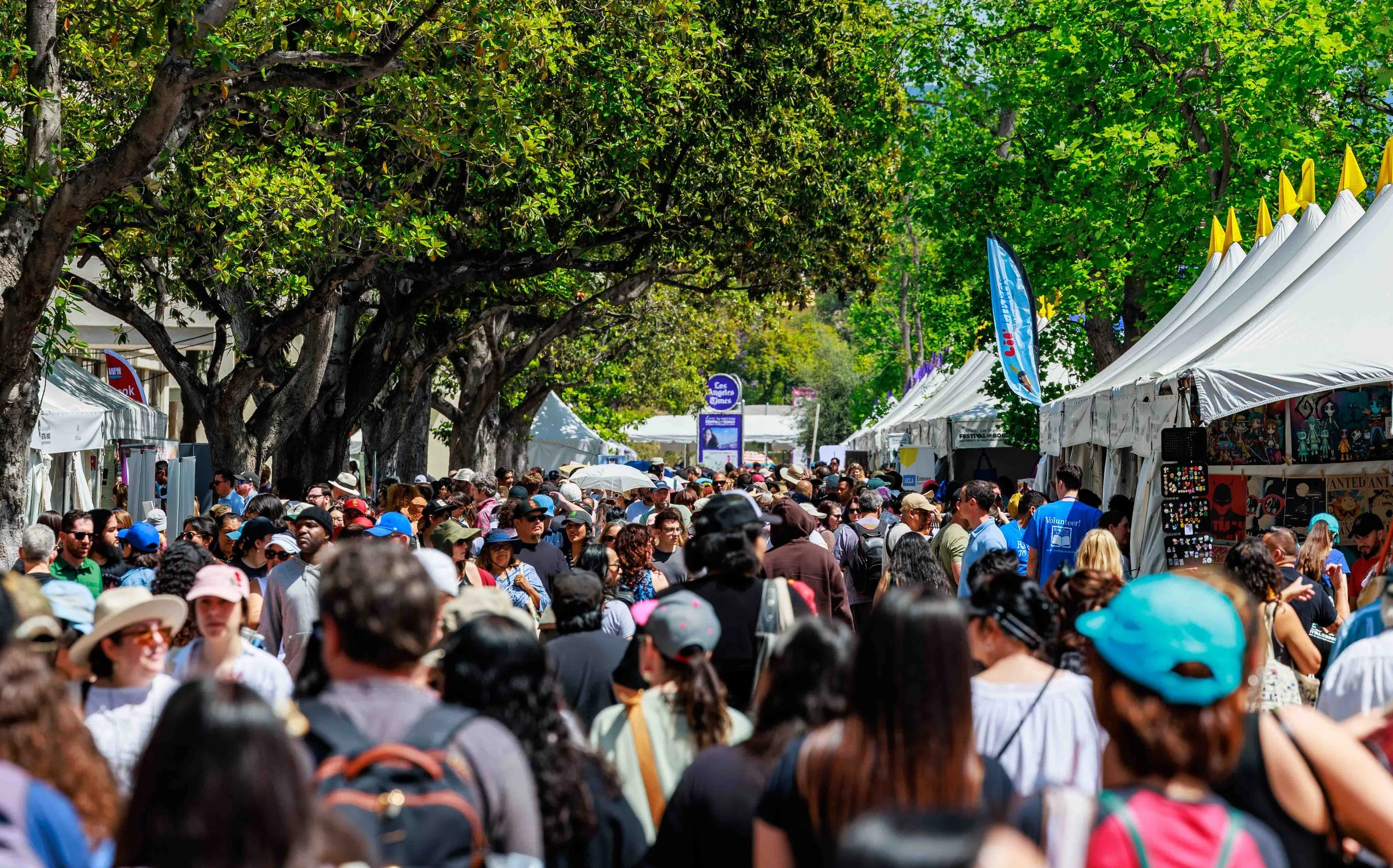  Attendees of the 31st annual Los Angeles Times Festival of Books, held at University of Southern California in Los Angeles, Sunday, April 19, 2026. A literary festival that began in 1996, this year’s two-day event spanned eight outdoor stages and 12