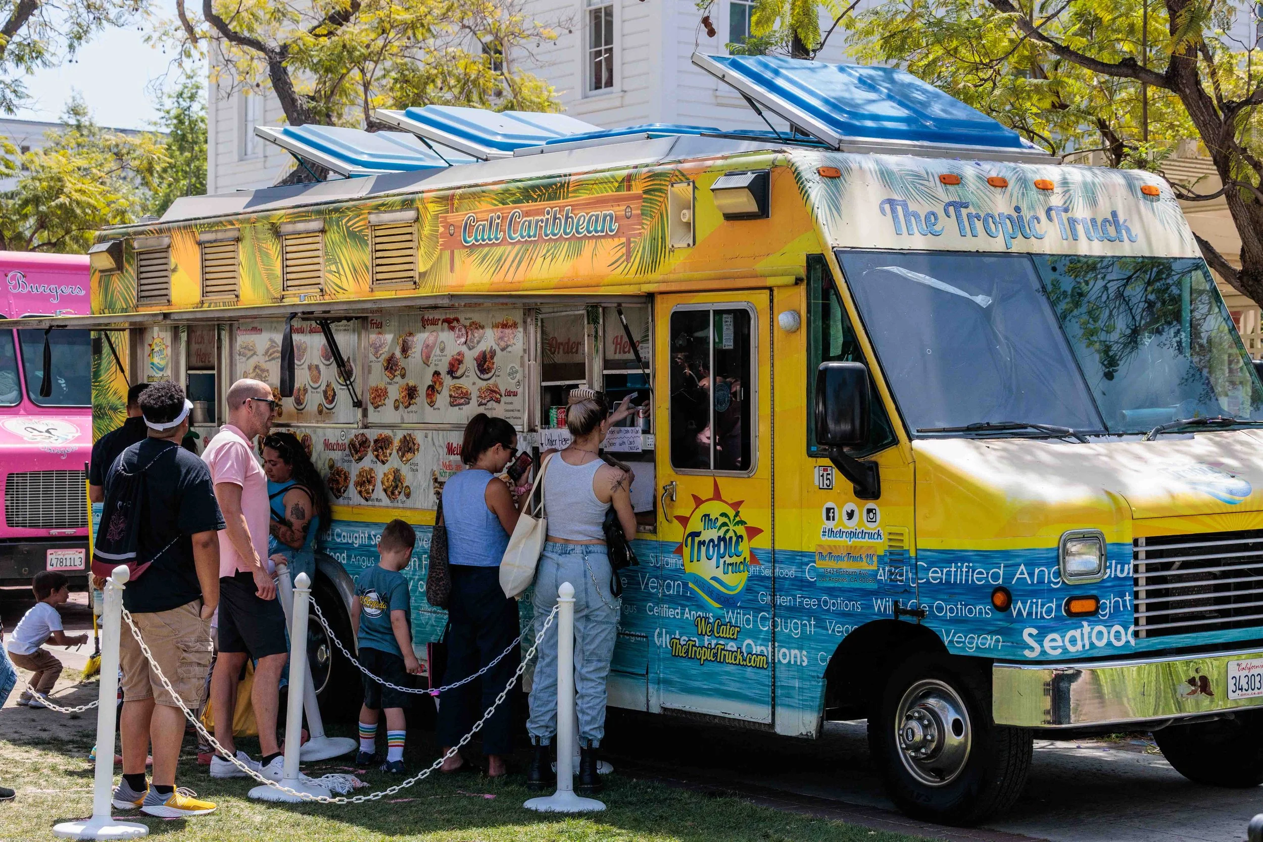  Attendees line up for food trucks during the Los Angeles Times Festival of Books held at University of Southern California in Los Angeles, Sunday, April 19, 2026. (Elizabeth Bacher | The Corsair) 