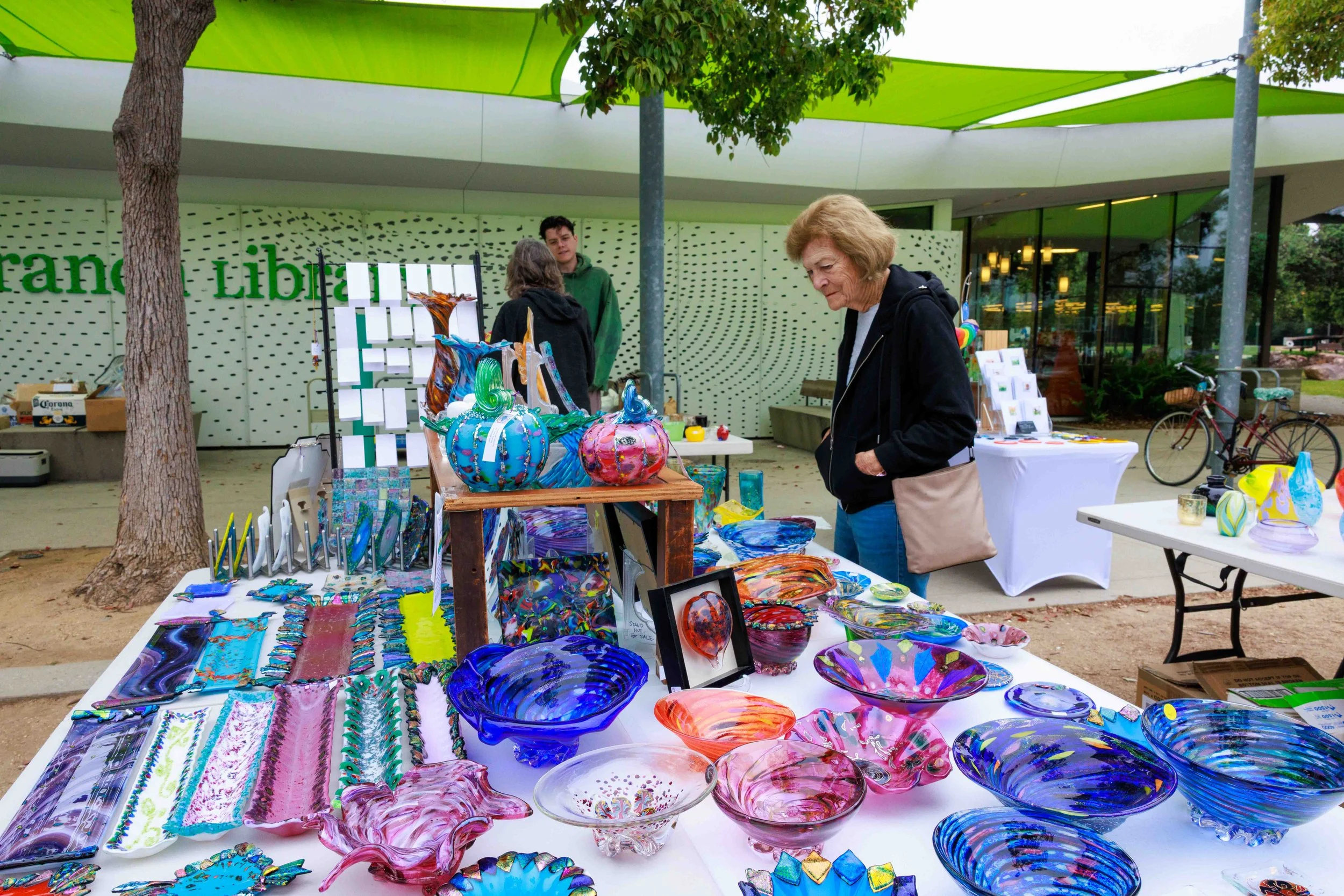 _Bacher_Elizabeth_ARTS_glass-sale__V0A9965.jpg