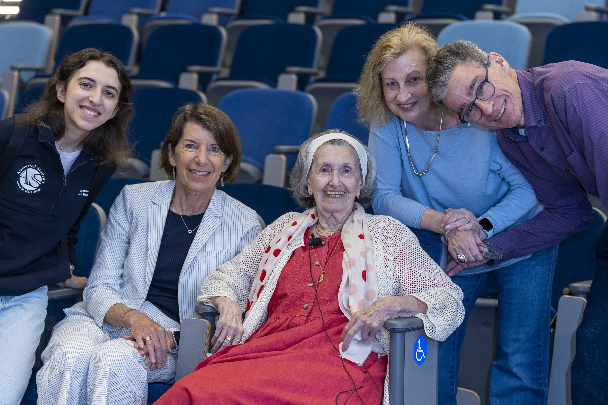  (L-R) Santa Monica College (SMC) student trustee Sophia Manavi, Philosophy and Social Sciences Professor Shari Davis, Holocaust survivor Mary Bauer, and her longtime friends Marci Heskel and husband Mitchell Heskel, Dean of Education Enterprise and 