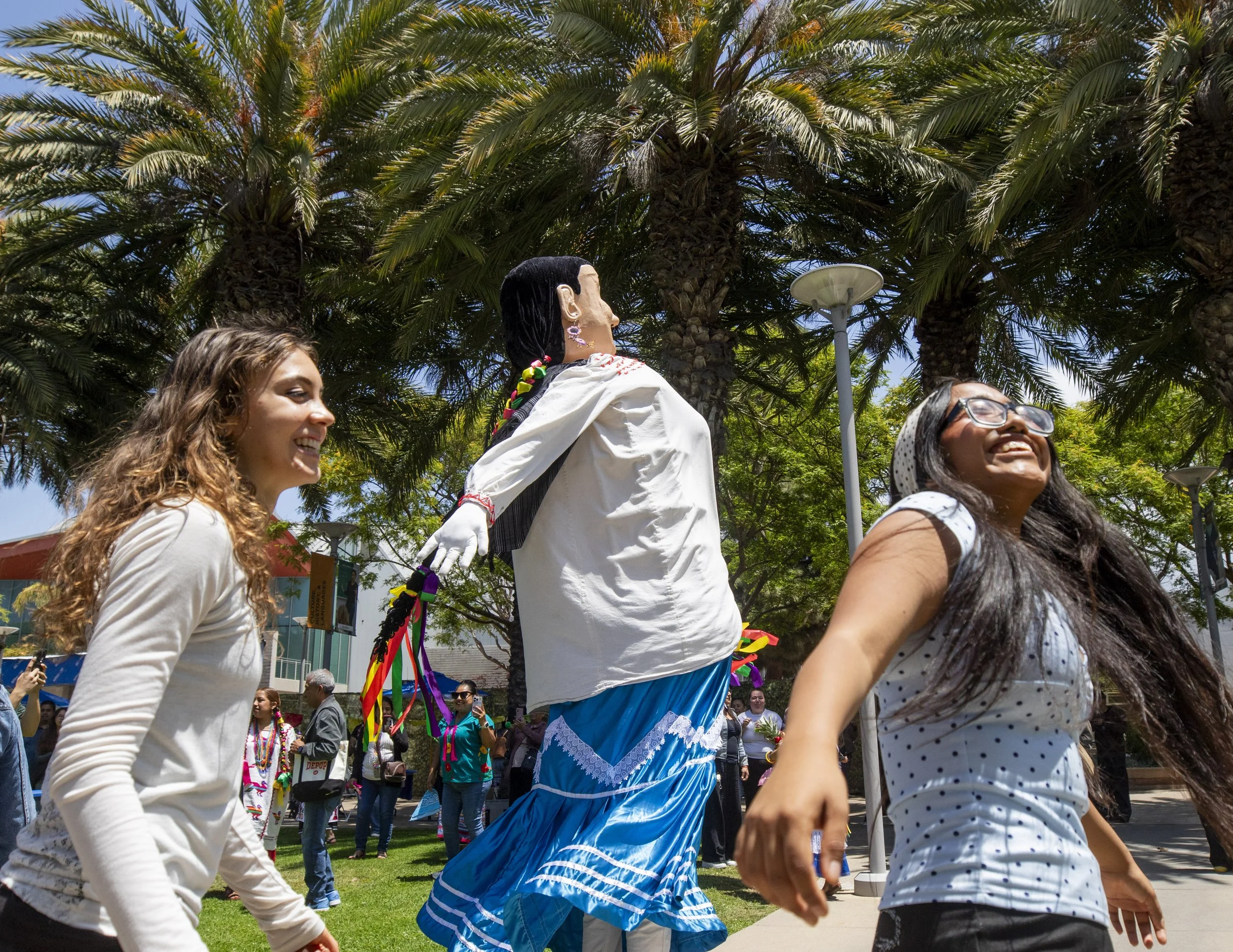  Santa Monica College (SMC) students Daisy Zacarias (Right) and Isabella Opfer (Left) of the Oaxaca’s of SMC club dance at the Guelaguetza celebration on the SMC main campus in Santa Monica, Calif. on Thursday, May 28th, 2026. Zacarias is Vice Presid