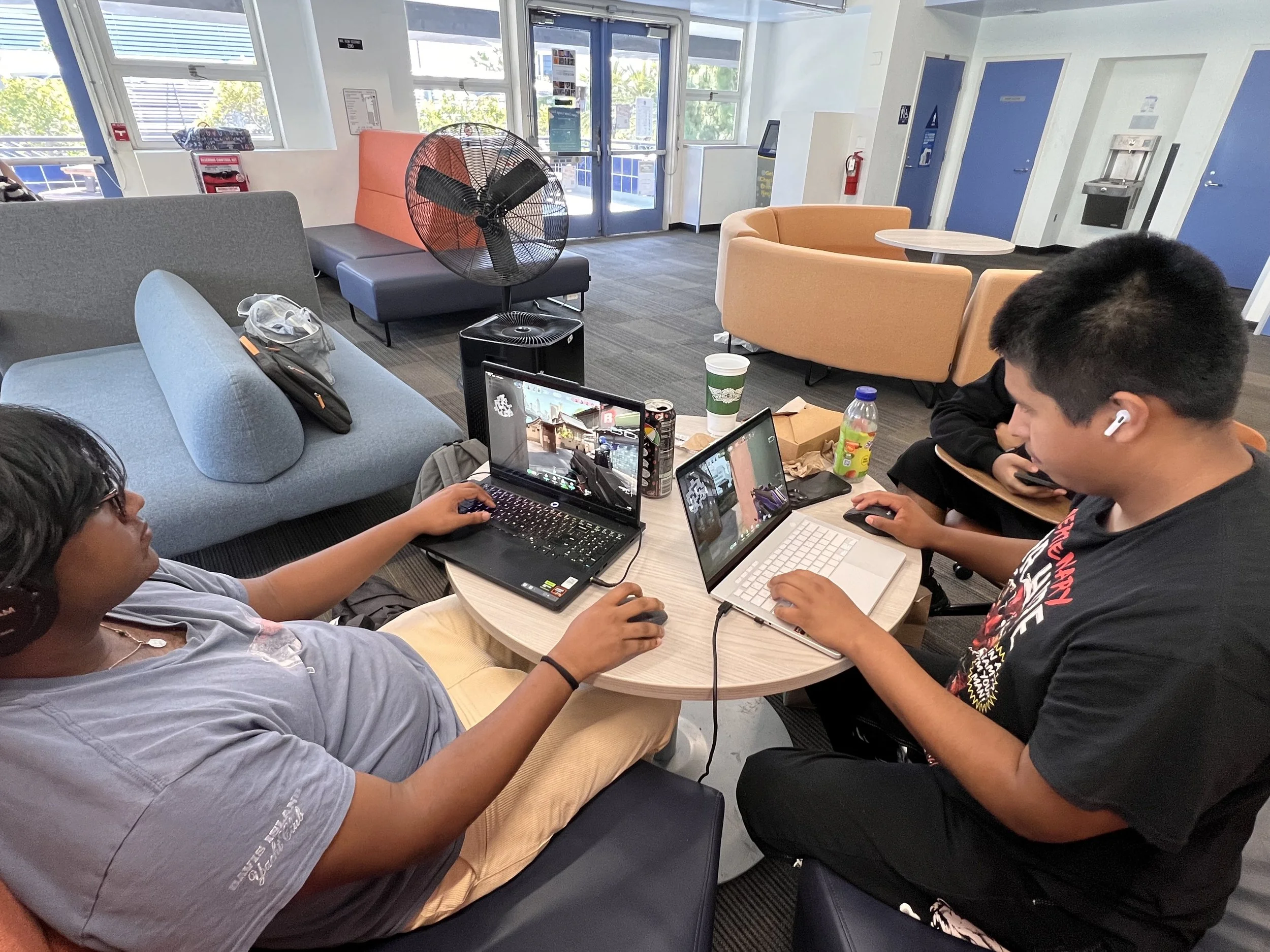  Two gamers play PC game “Valorant.” (Christian Martinez | The Corsair) 