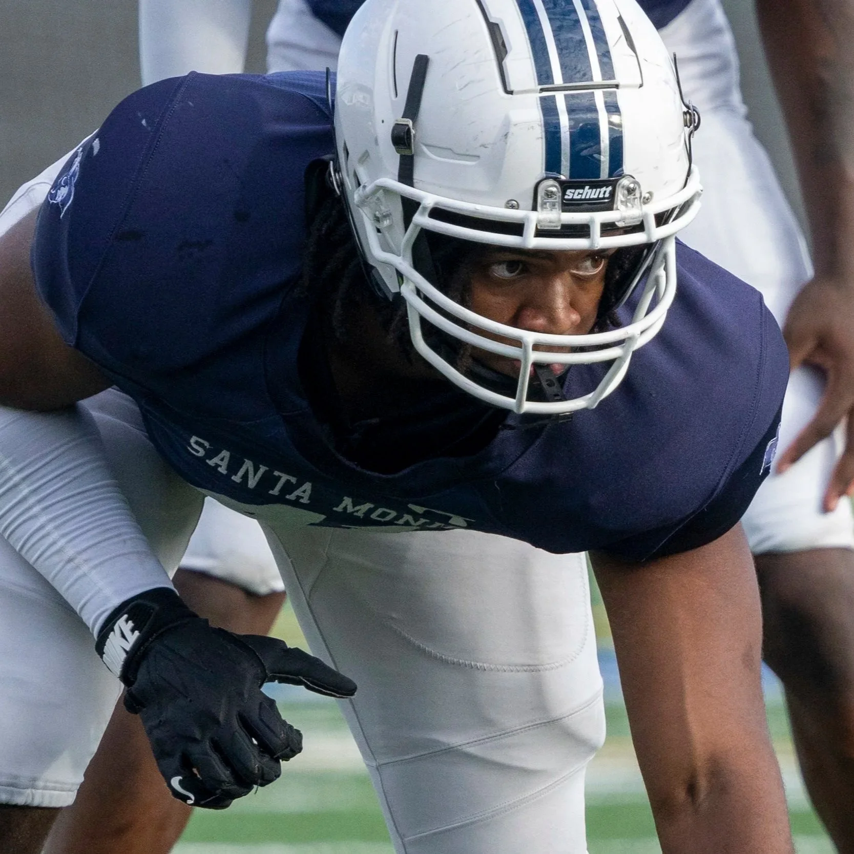 Corsairs Defeat Compton College 56-16