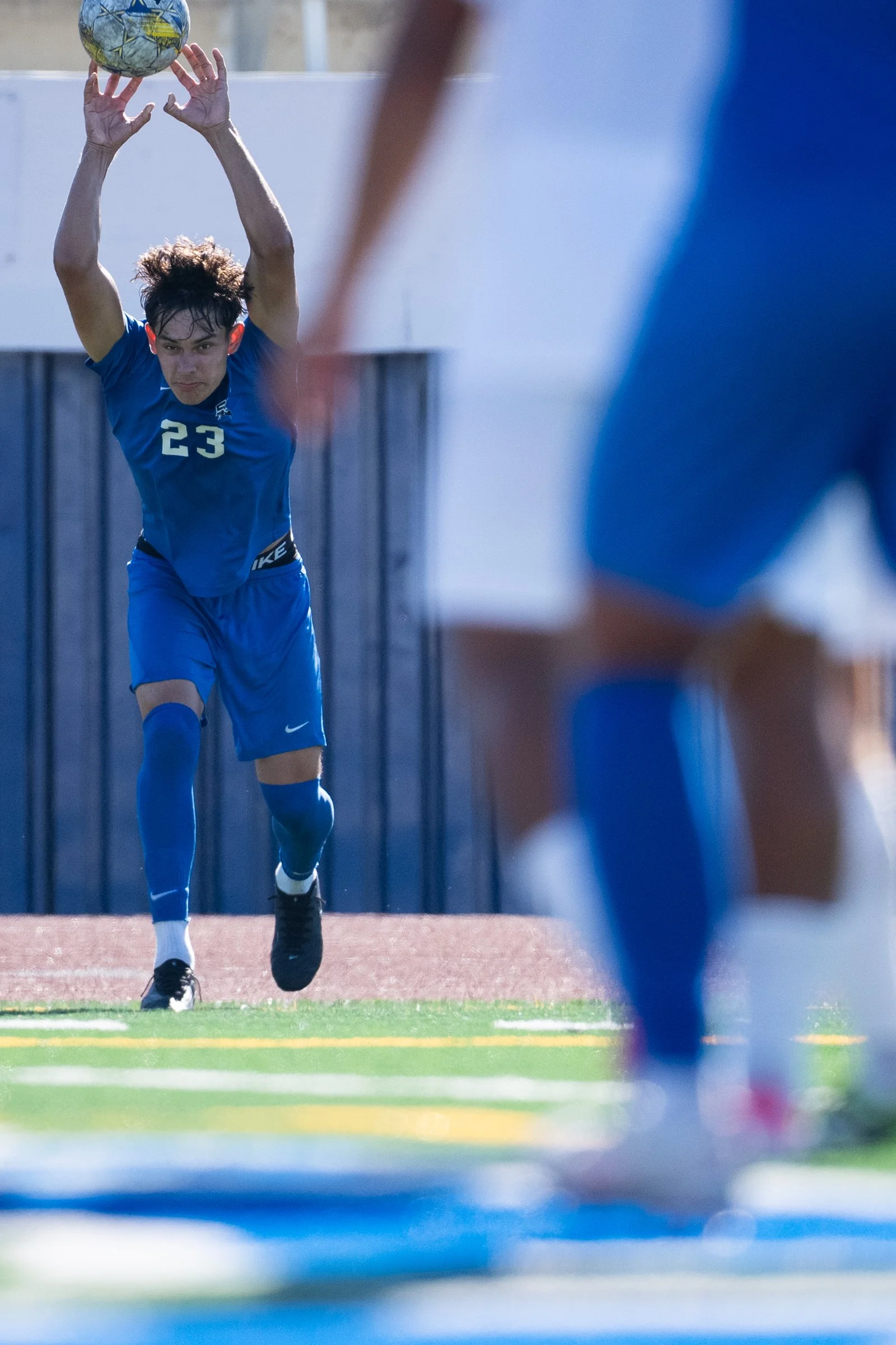  Santa Monica College (SMC) Corsairs Men’s Soccer defender Daniel Soiza (23) throwing the ball into play toward the goal during a game against El Camino College Warriors in Santa Monica on Friday, Sept 4, 2026. Final score was a tie, 1-1. (Jason Puri