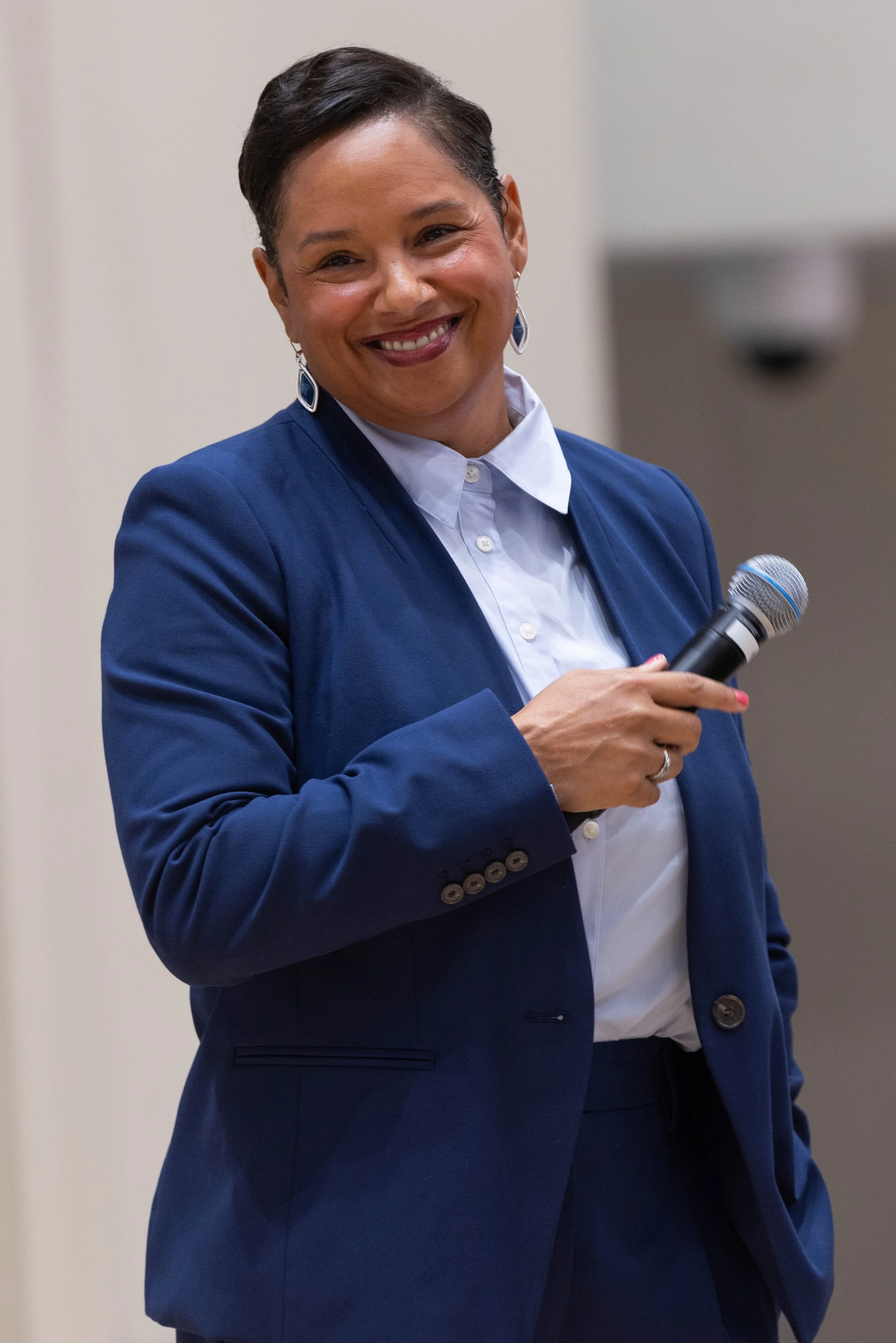  Santa Monica College (SMC) Superintendent/President finalist Dr. Candace Jones (CQ) answering questions during the Superintendent/President Finalist Forum on Tuesday, Sept 22, 2026 at Orientation Hall, Santa Monica College, Santa Monica, Calif. Jone