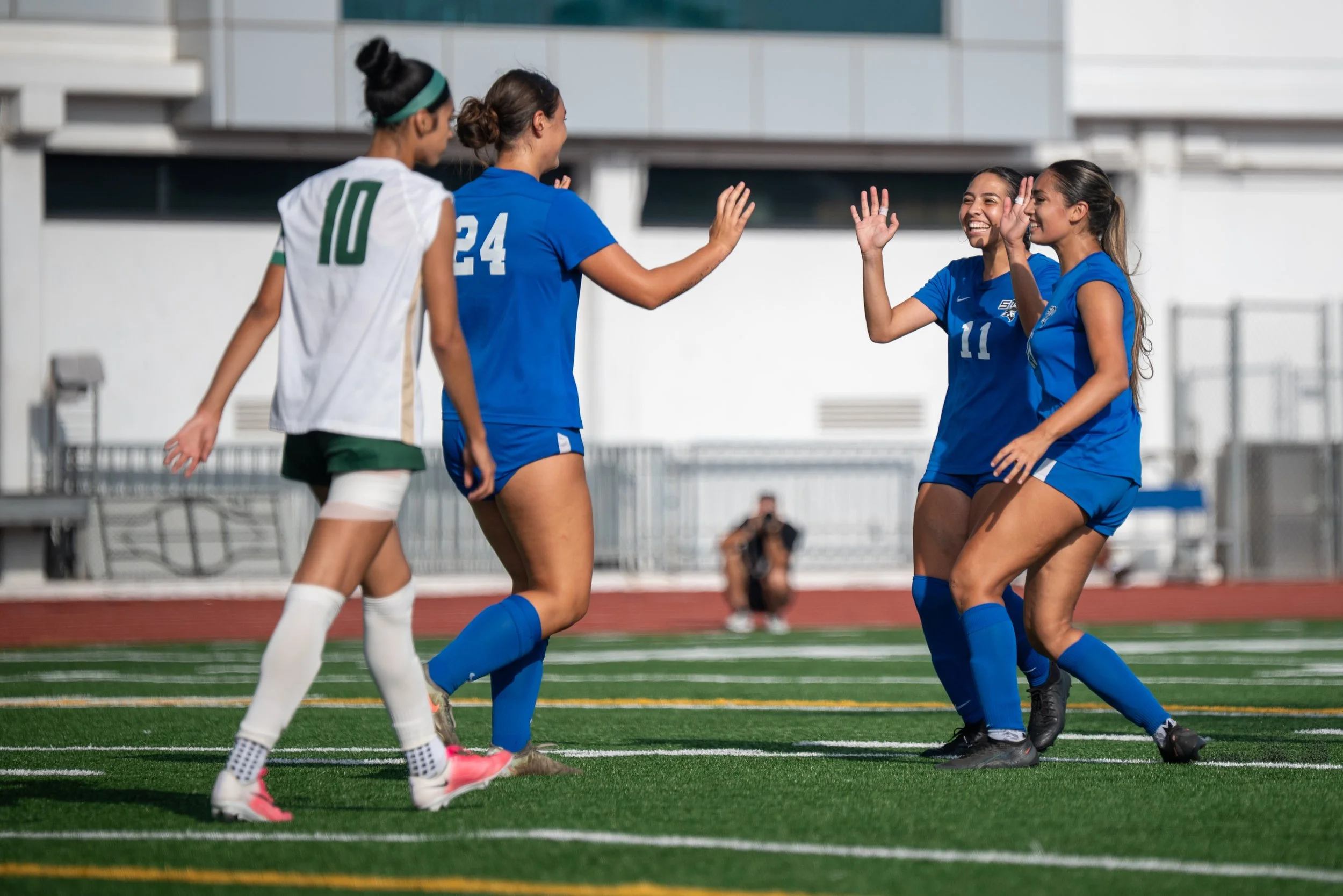  Santa Monica College (SMC) Corsair Amaya Marzola (24)  celebrates with team after scoring a goal during the game with Valley Community College Monarchs on Friday, September 25, 2026, in Santa Monica, Calif. The Corsair defeated the Monarchs 4-2. (To
