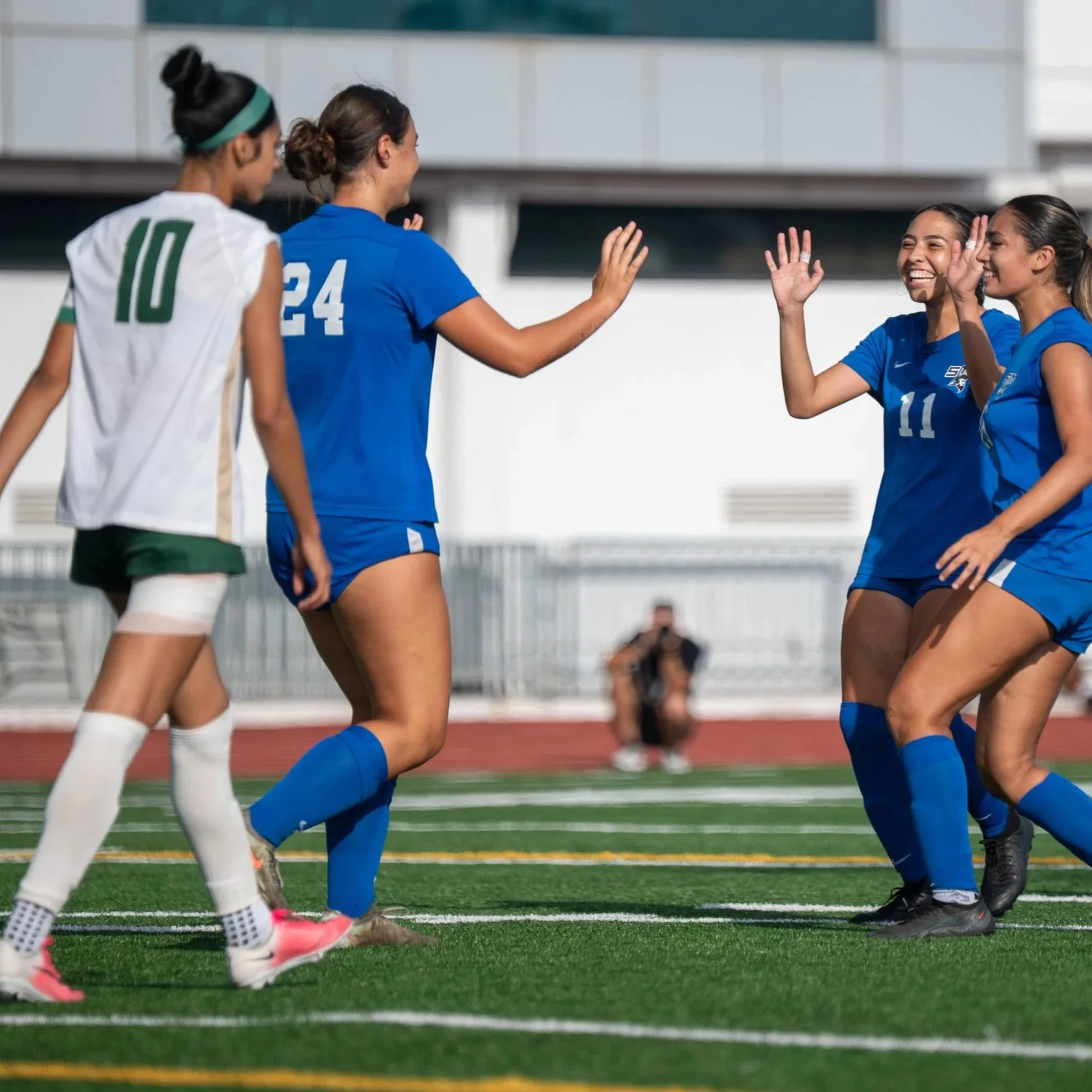 Corsairs Outshine Monarchs In 4-2 Win
