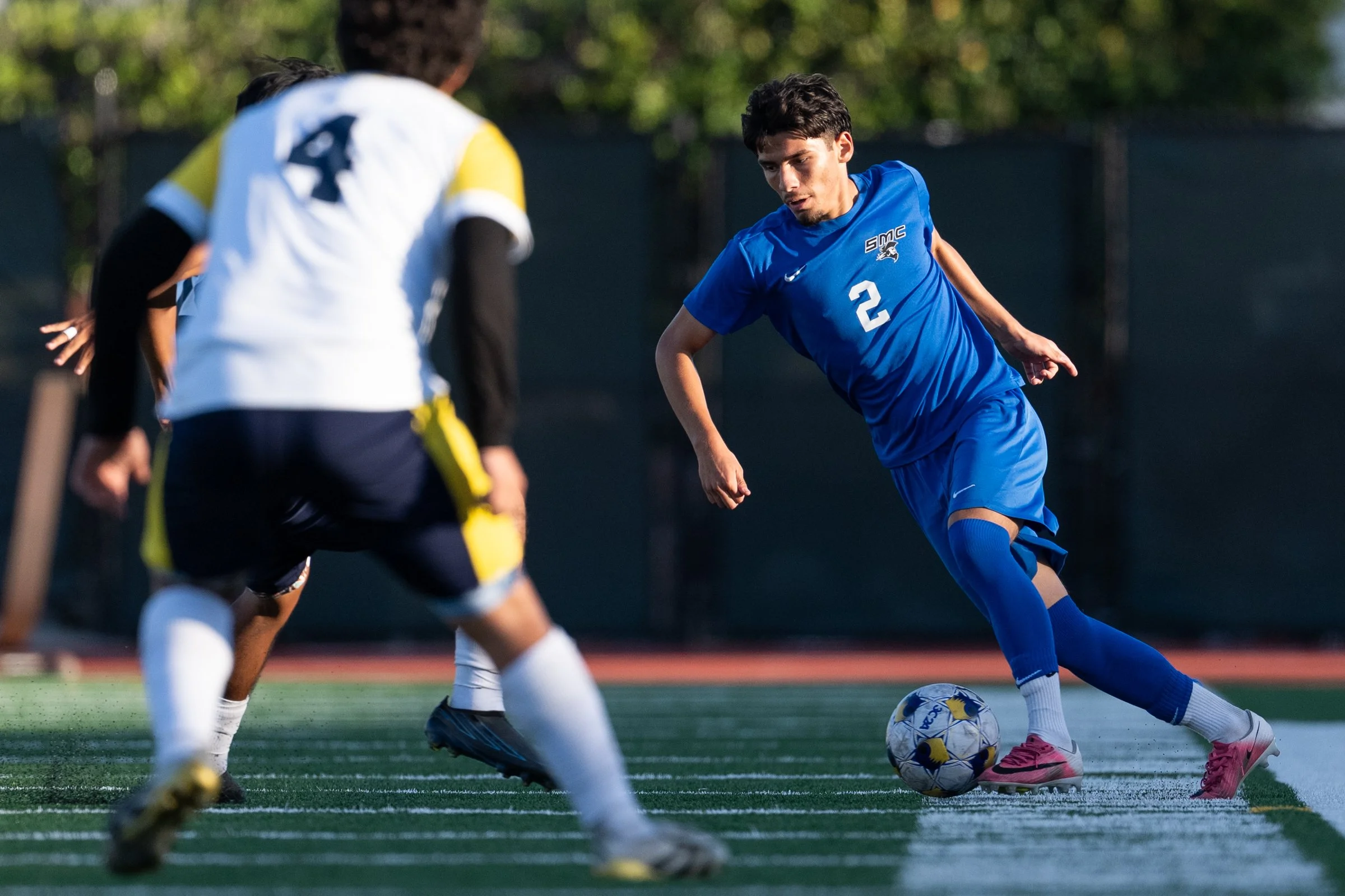  The Santa Monica College (SMC) Corsairs Juan Hermosillo (2) dribbles towards the middle of the field during the second half of the matchup against College of the Canyons Cougars on Tuesday, Oct. 13, 2026, at Corsair Field in Santa Monica, Calif. Her