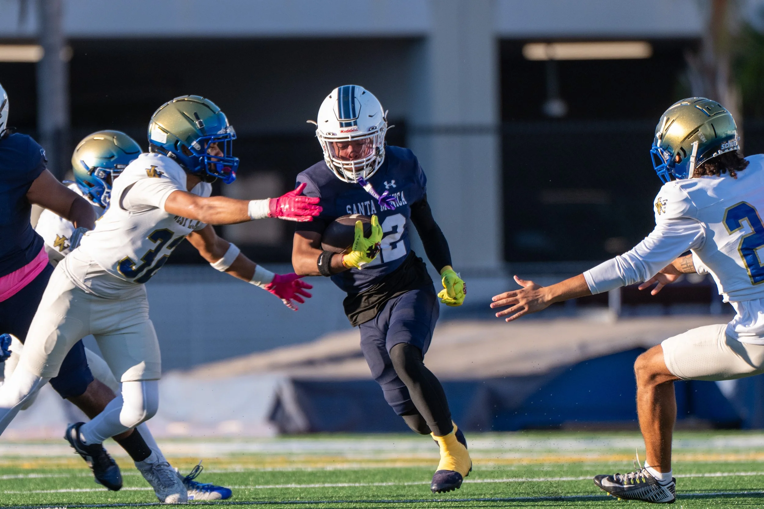  Santa Monica College (SMC) Corsair wide receiver Isaac Andrews (22) running after a catch during the Homecoming game with the West Los Angeles Wildcats at the Corsair Field in Santa Monica, Calif., on Saturday, Oct. 24, 2026. The Corsairs defeated t
