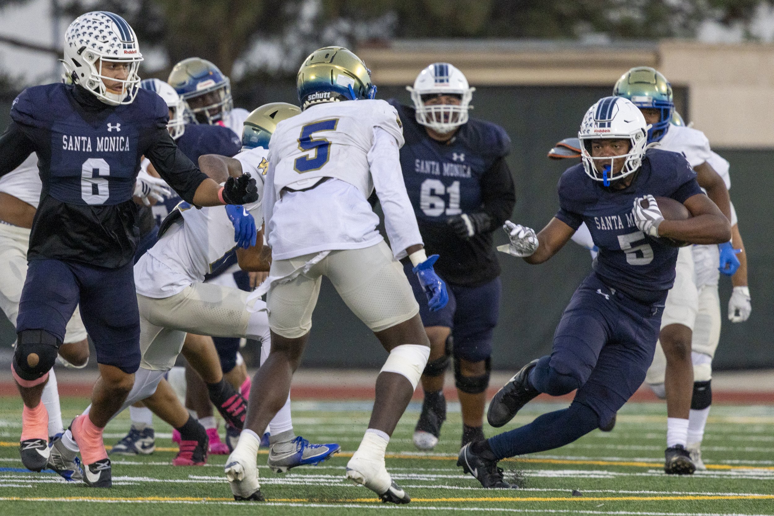  Santa Monica College (SMC) Men’s Football Corsair and running back Dylan Franklin (5) runs with the ball during the Corsairs’ Homecoming game against the West Los Angeles College Wildcats on Saturday, Oct. 24, 2026, at Corsair Field in Santa Monica,