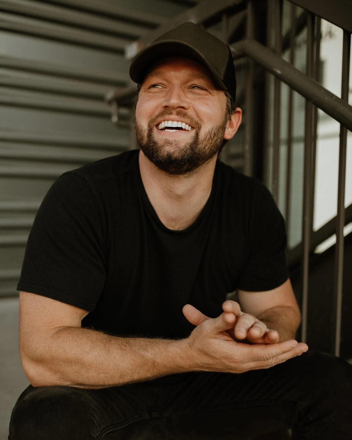 STL! See y&rsquo;all tonight 8pm @game6stl can&rsquo;t wait to party with y&rsquo;all! 

📸 @brookeconferphoto 
#stl #music #countrymusic #livemusic #goodforme