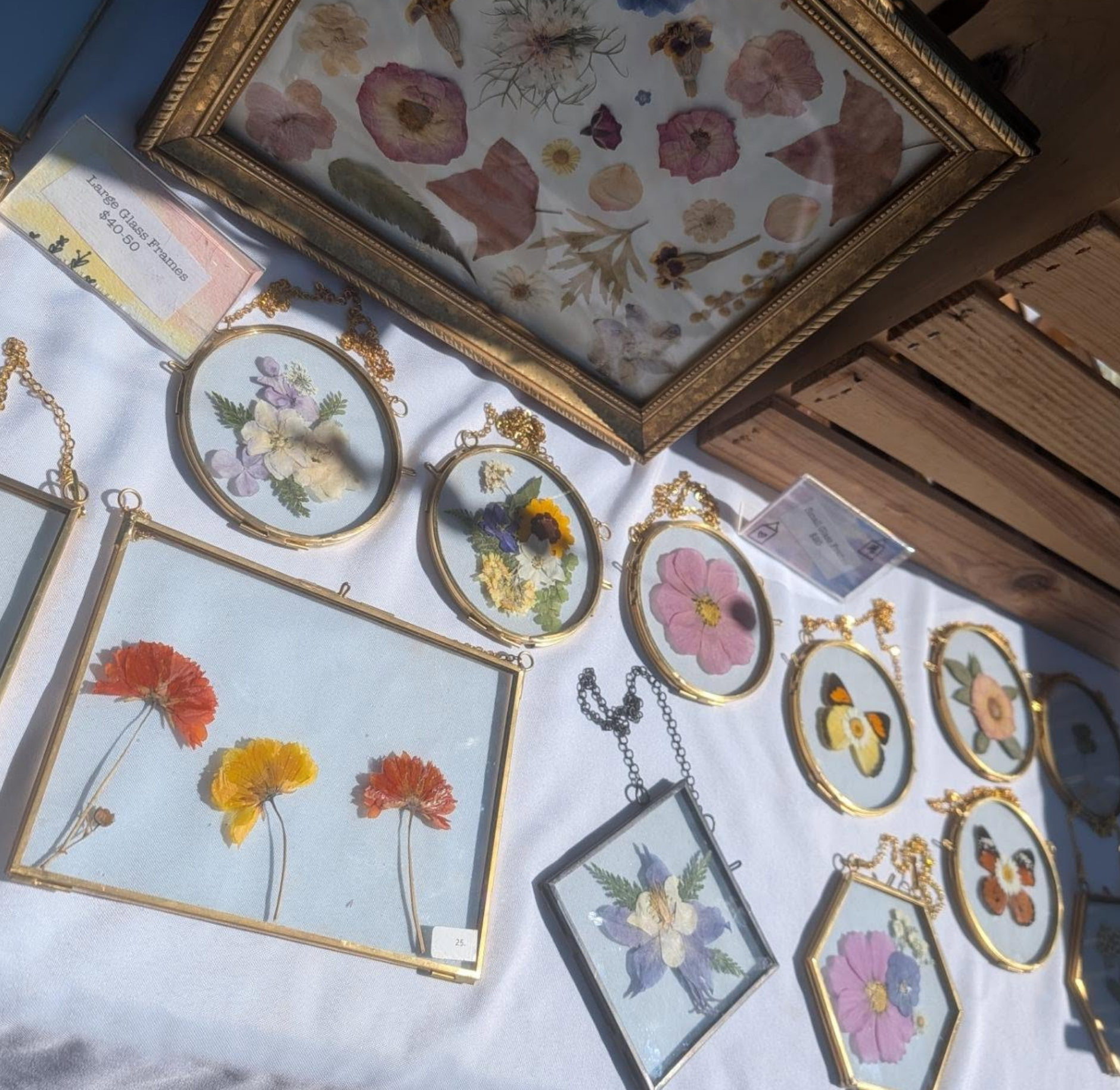  FLOWER COTTAGE   I am a small business owner, specializing in handmade art with real flowers.  