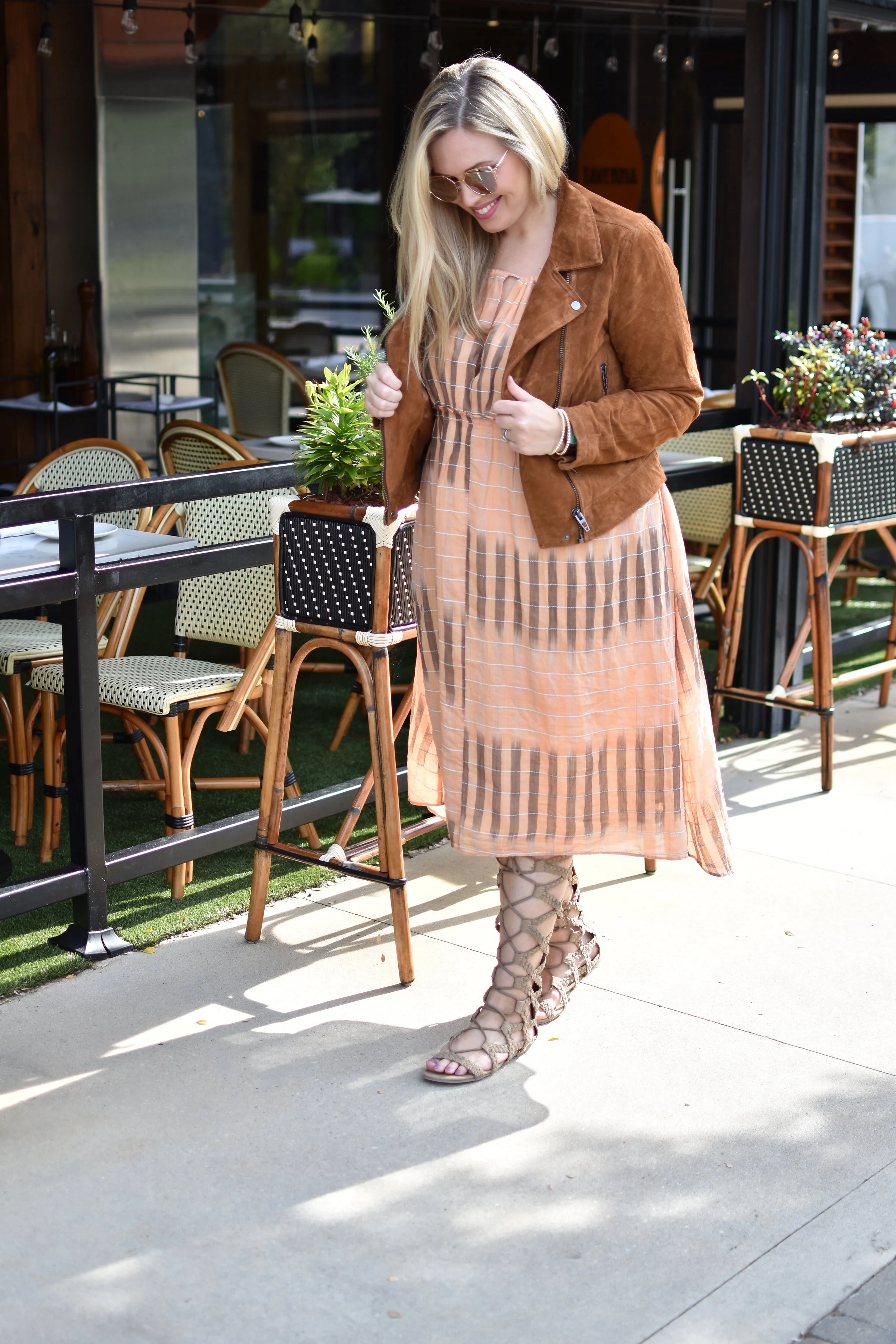 brownsuede 589.jpg