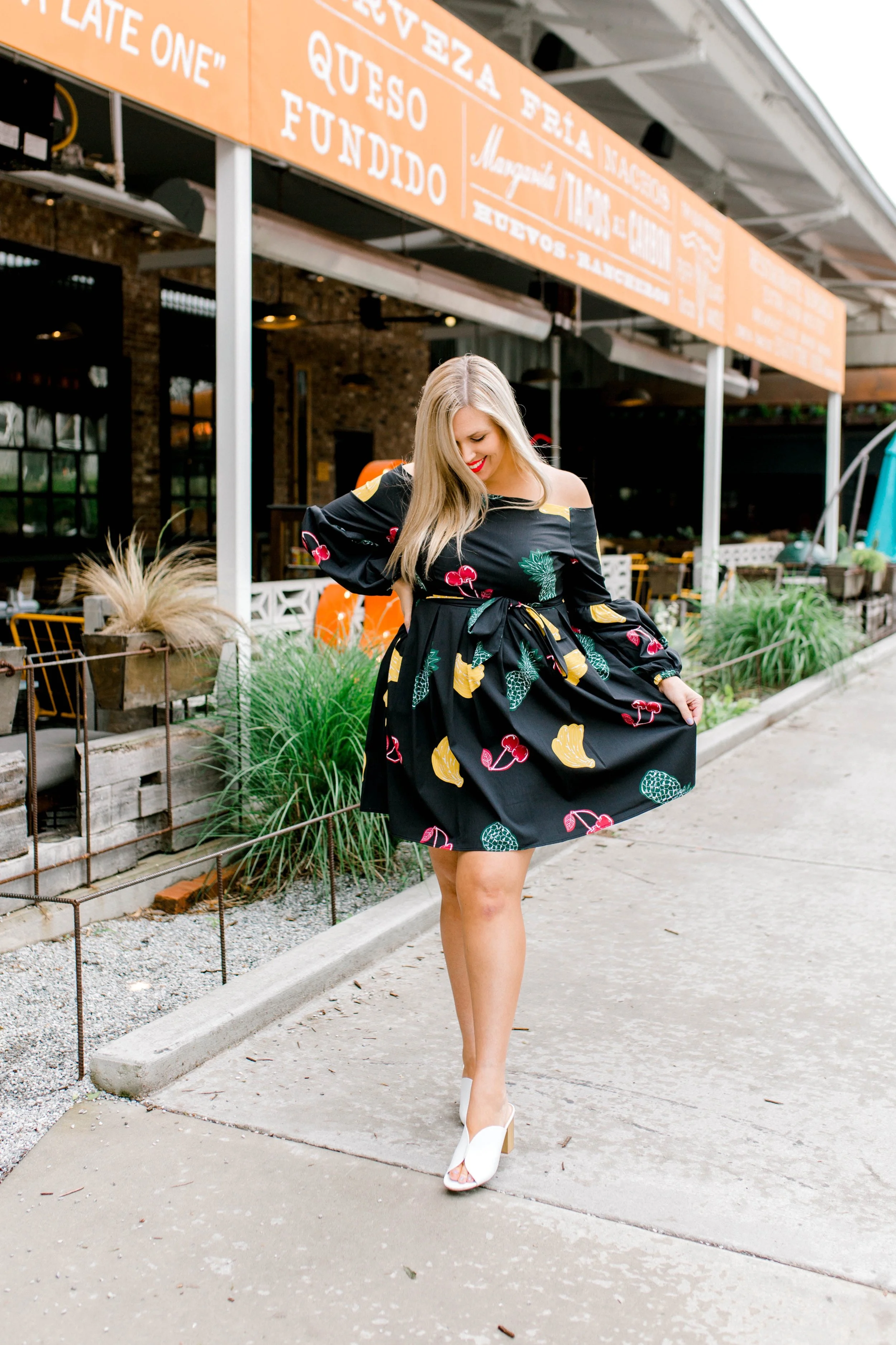 DRESSES WITH SLEEVES FOR ALL SIZES