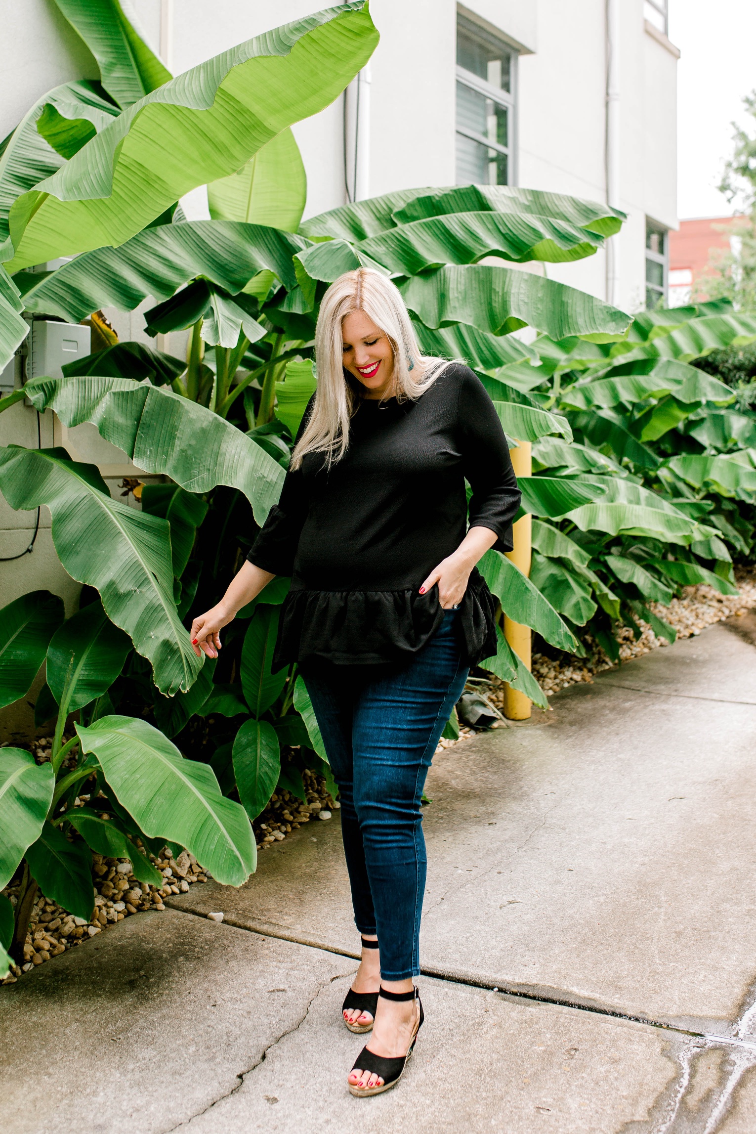 SO WHAT'S THE BIG DEAL ABOUT HIGH WAISTED JEANS? — House of Dorough