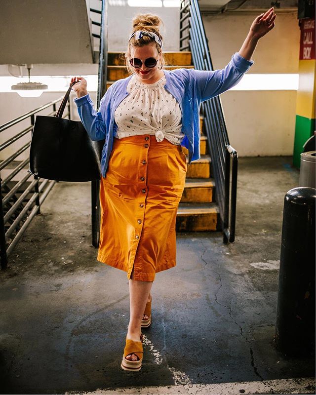 New shoes, who dis 👊🏼 Espadrille season is heeeeere! Who knew #nationalespadrilleday was a thing?! Loving this @marc.fisher pair and everything new on their site is perfect for spring (I have my eye on the leopard ones too!! 🙌🏼) You can instantly shop my looks by following me on the LIKEtoKNOW.it app // http://liketk.it/2AUQB #liketkit @liketoknow.it #LTKshoecrush #LTKstyletip http://liketk.it/2AUXg #stylemarcsquad