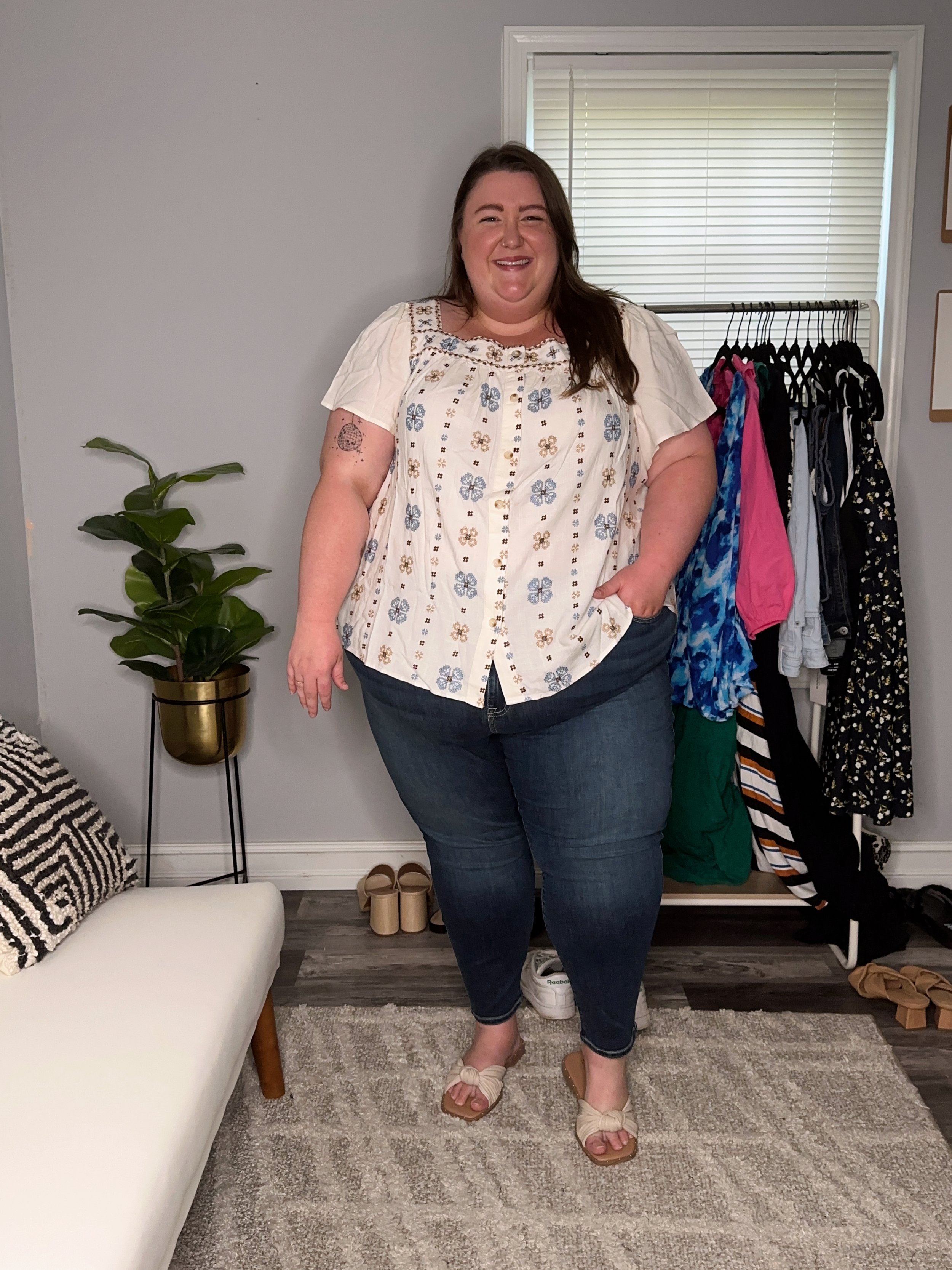 5 DAYS OF PLUS SIZE TEACHER OUTFITS — House of Dorough