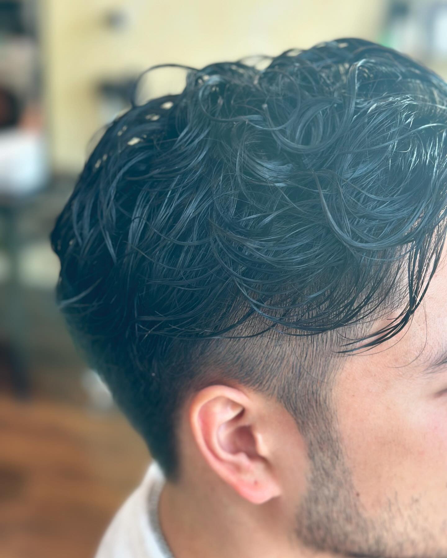 Men&rsquo;s Perm 
Stylist: Jack

Looking to change up your style? Doing a perm can give you nice loose waves, perfect for the summer! 

We offer: cuts, perms (cold, digital, straightening), coloring, and treatments! 💇🏻&zwj;♀️💇🏻💆🏻&zwj;♂️💆🏼&zwj