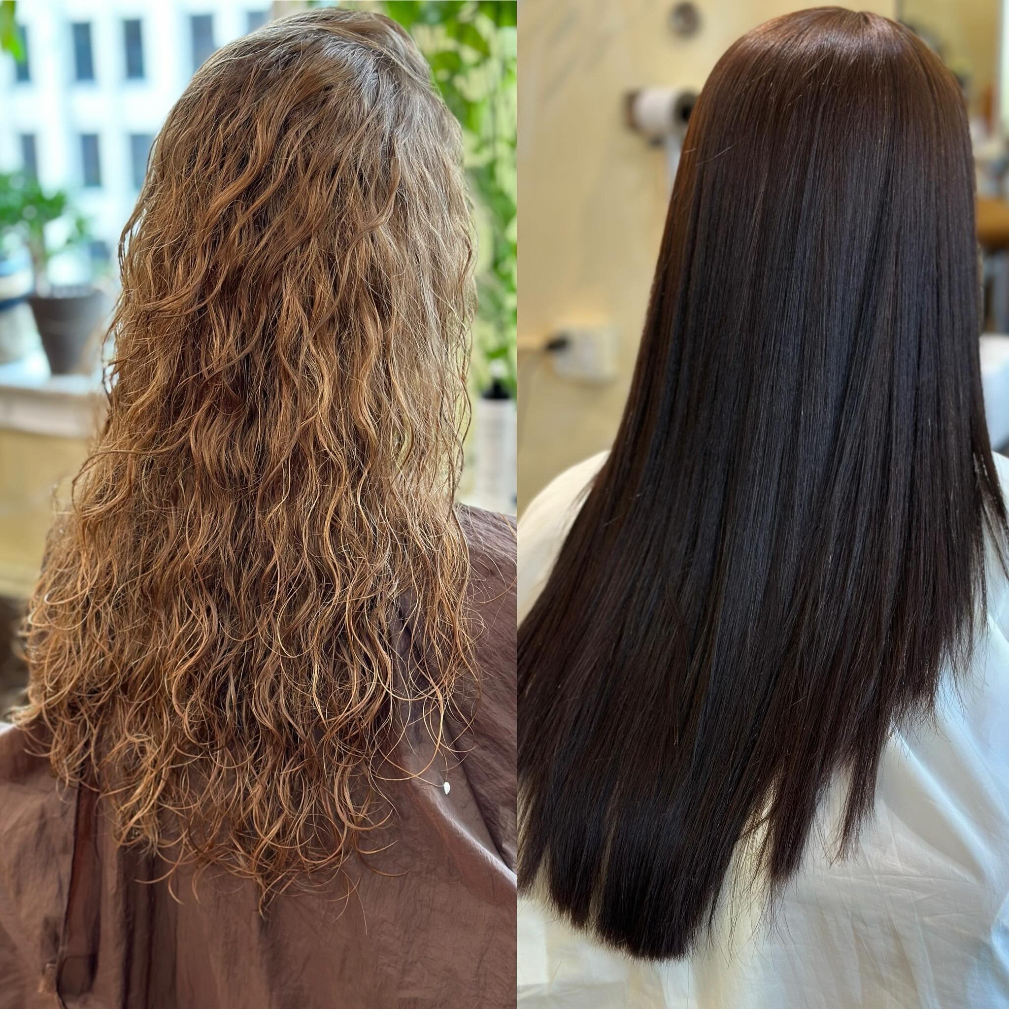 One wants straight hair, the other wants curly hair 💁🏼&zwj;♀️
The grass is always greener on the other side 🥰