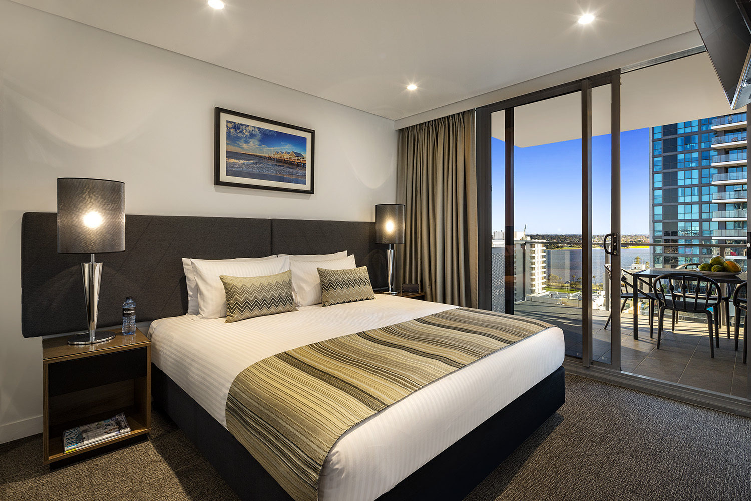 queast-east-perth-two-bedroom-apartment-2.jpg