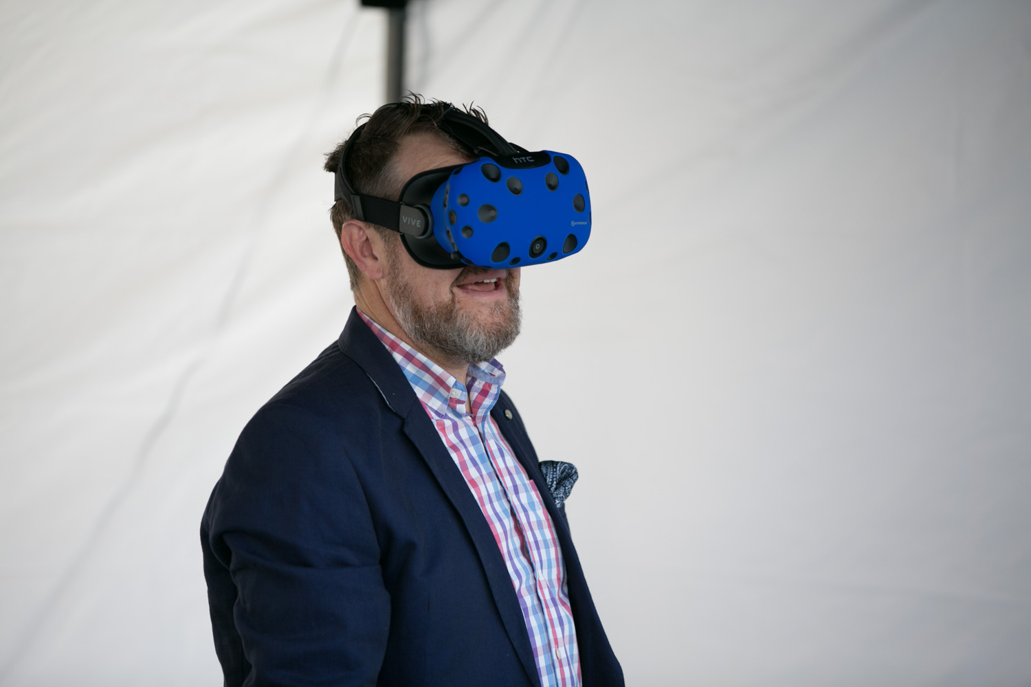 Paul Kitching using VR headset_Web.jpg