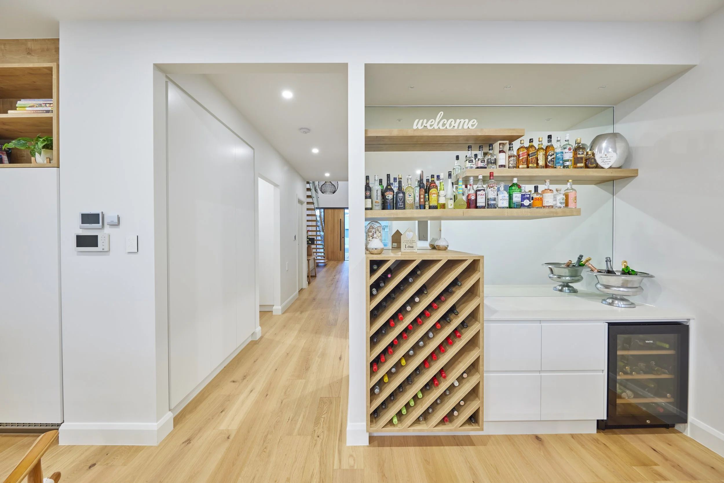 SV Built - Henley Beach9341.jpg