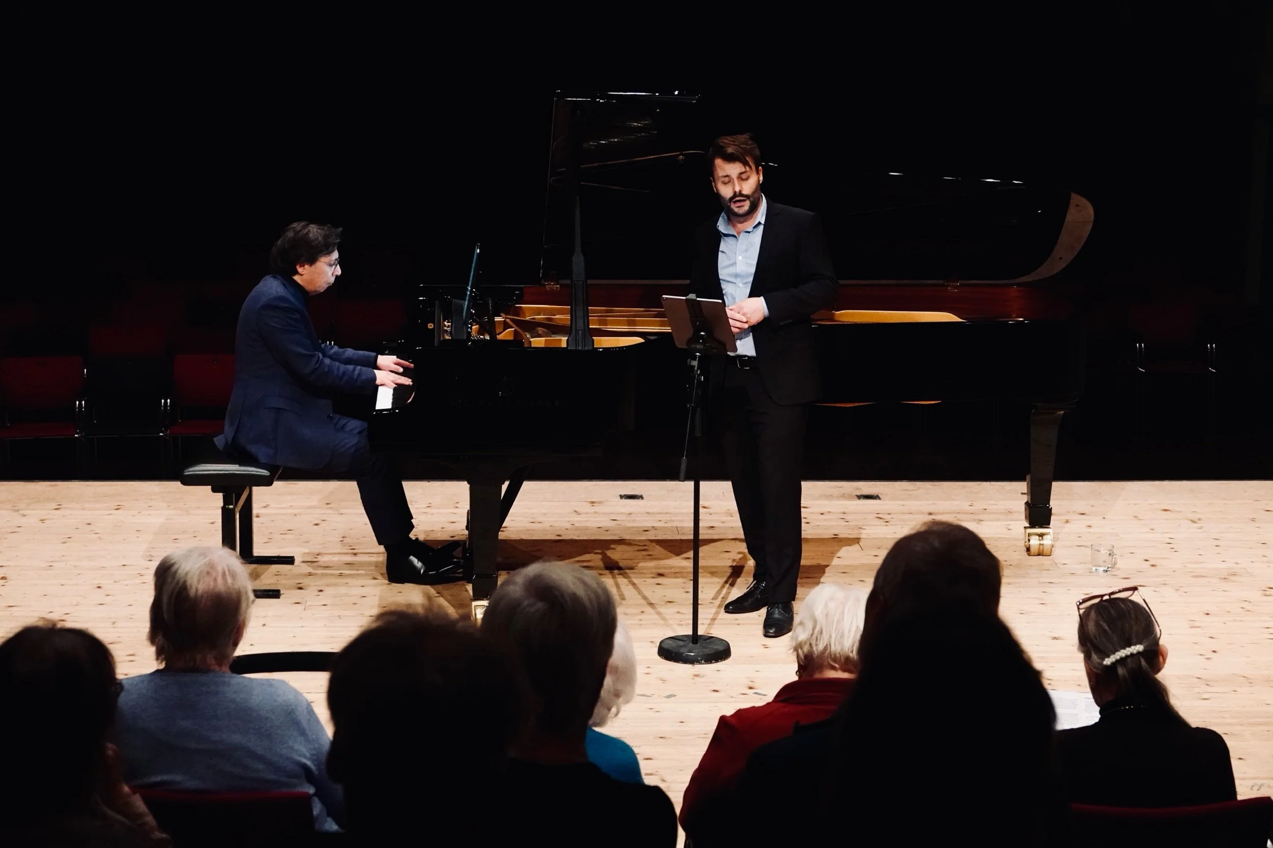 With pianist Maurice Lammerts van Bueren