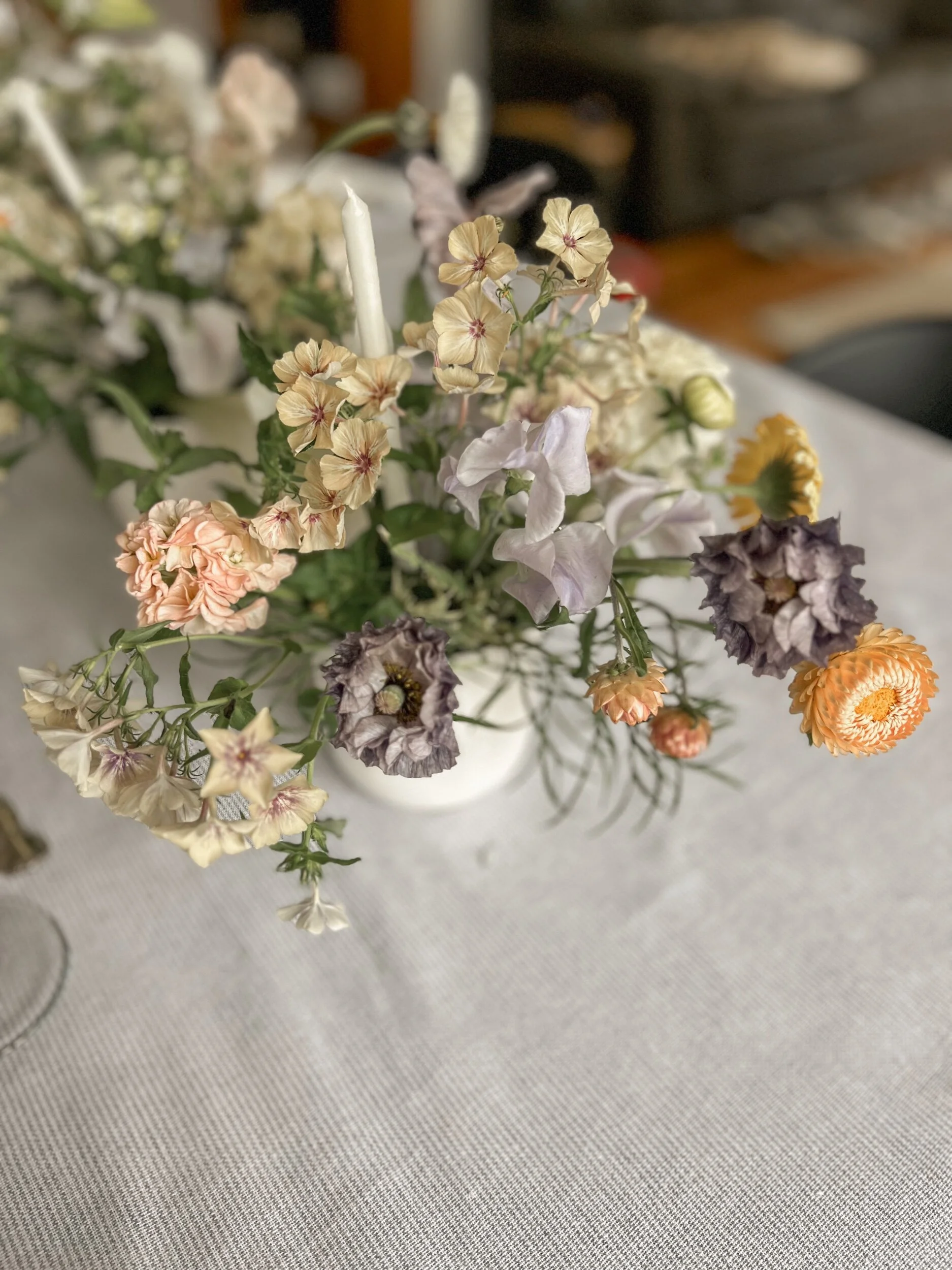 878D6C0A-2B1F-46EF-81E6-A6FC64E8740A