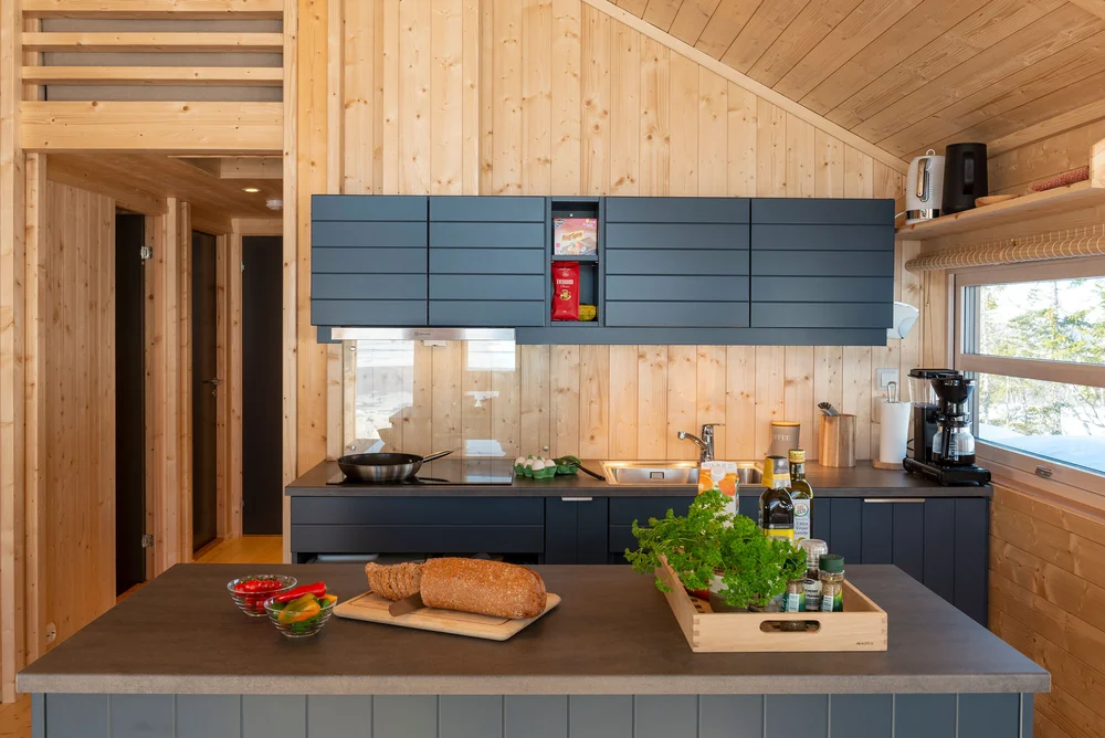 Alhytta Entre () Alhytta Entre