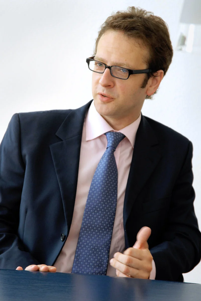 holger-strauss.jpg