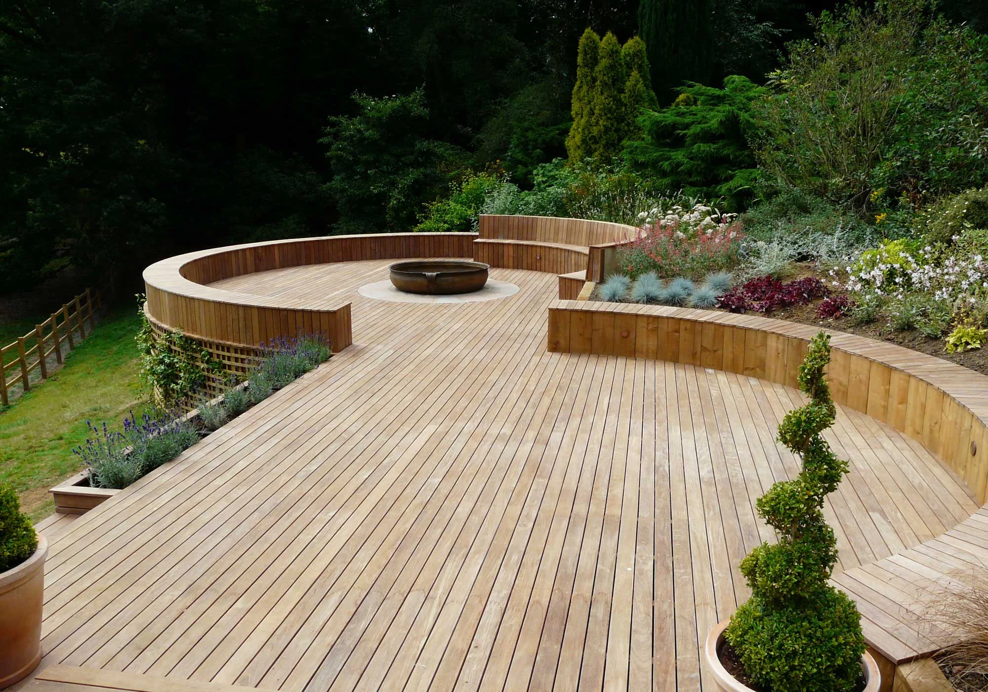 decking-in-high-wycombe-buckinghamshire.jpg
