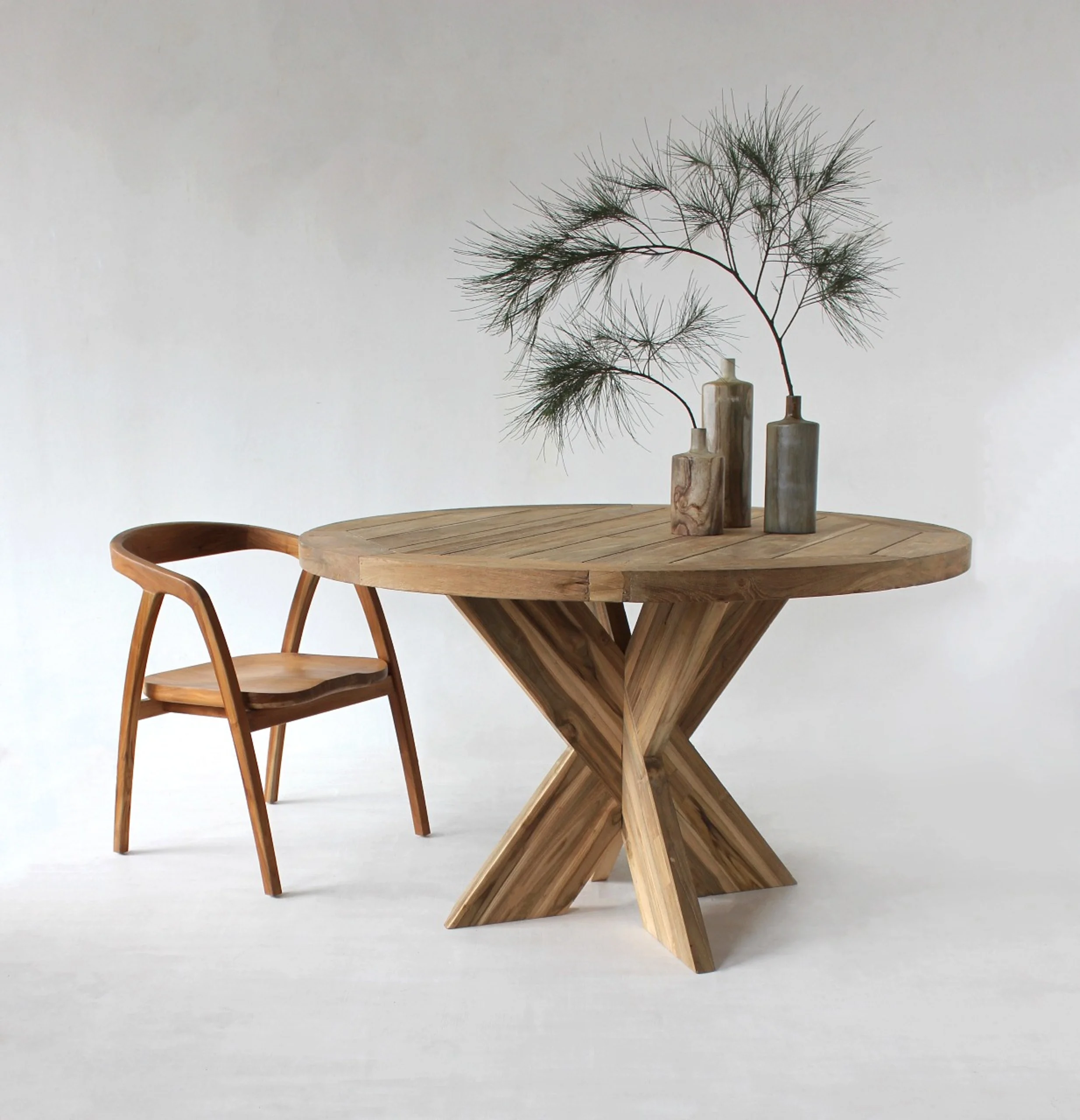 Round Dining Table Nordic Breeze Interior Round Dining Table Nordic Breeze Interior