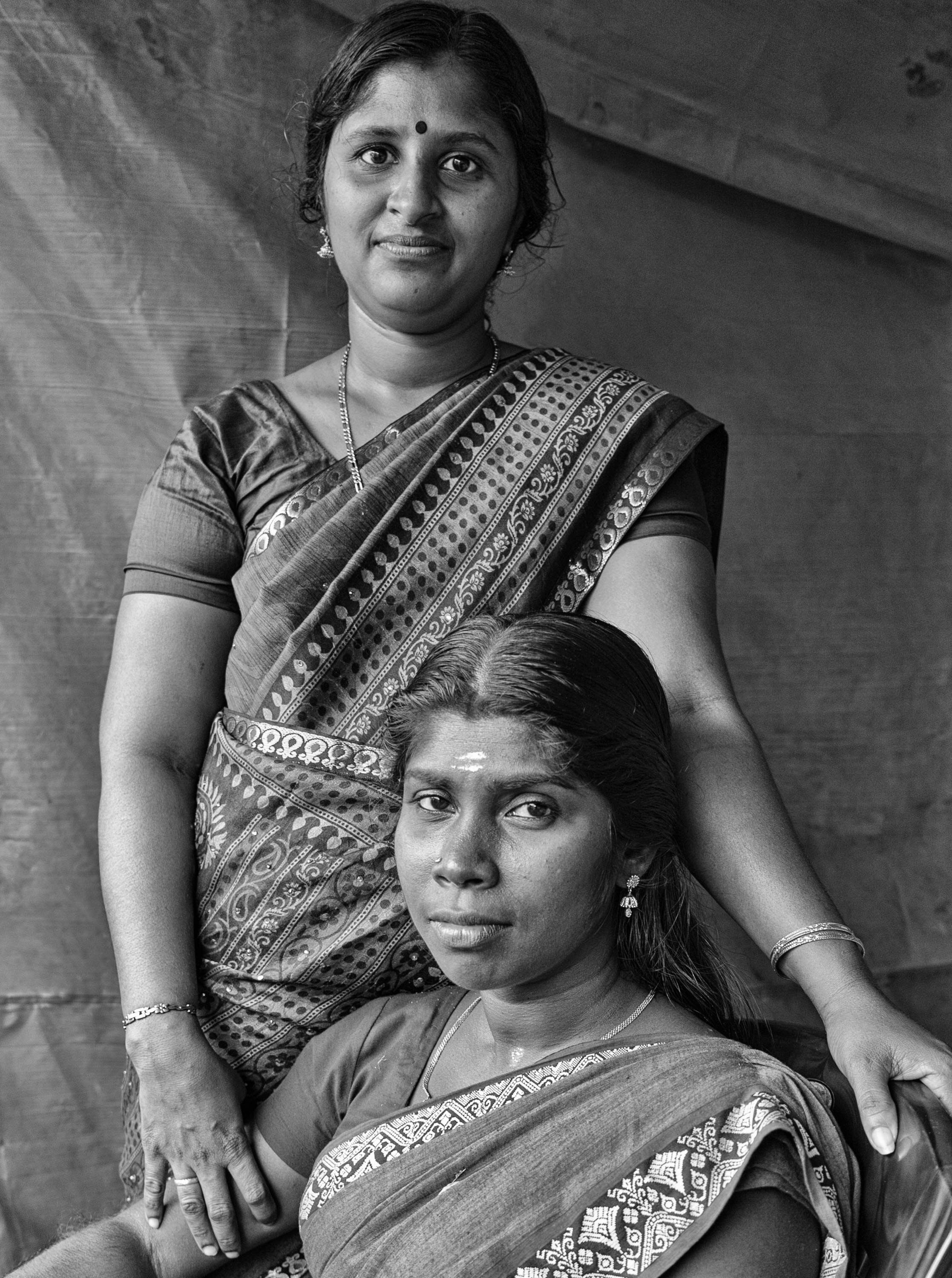 mother and daughter, kerala