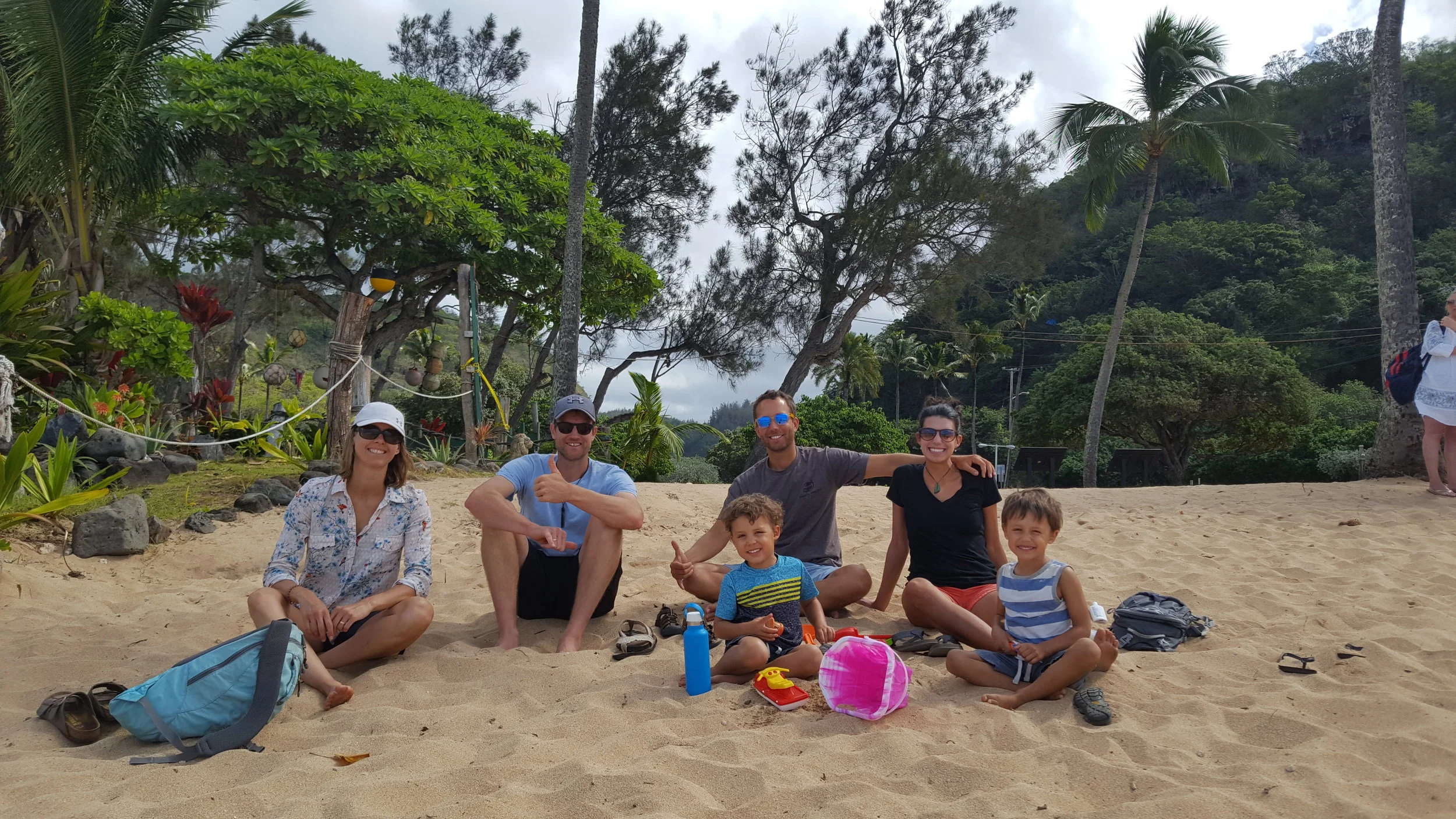 A day on the North Shore (Waimea Beach here) with our friends from New Zealand, Rachel and Jeff. We hadn't seen them since 2013! And we picked up right where we left off.