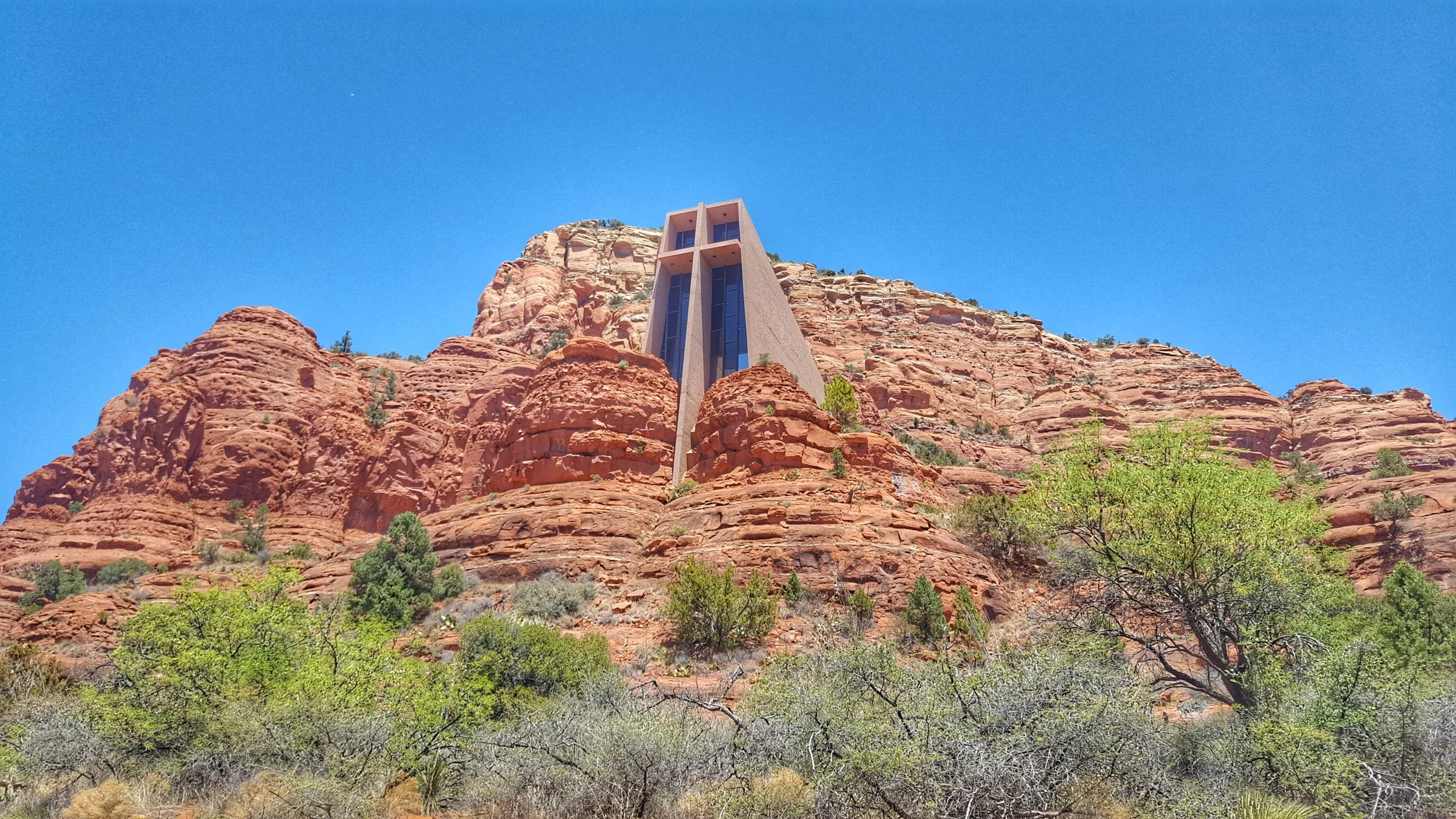 chapeloftheholycrosssedona.jpg