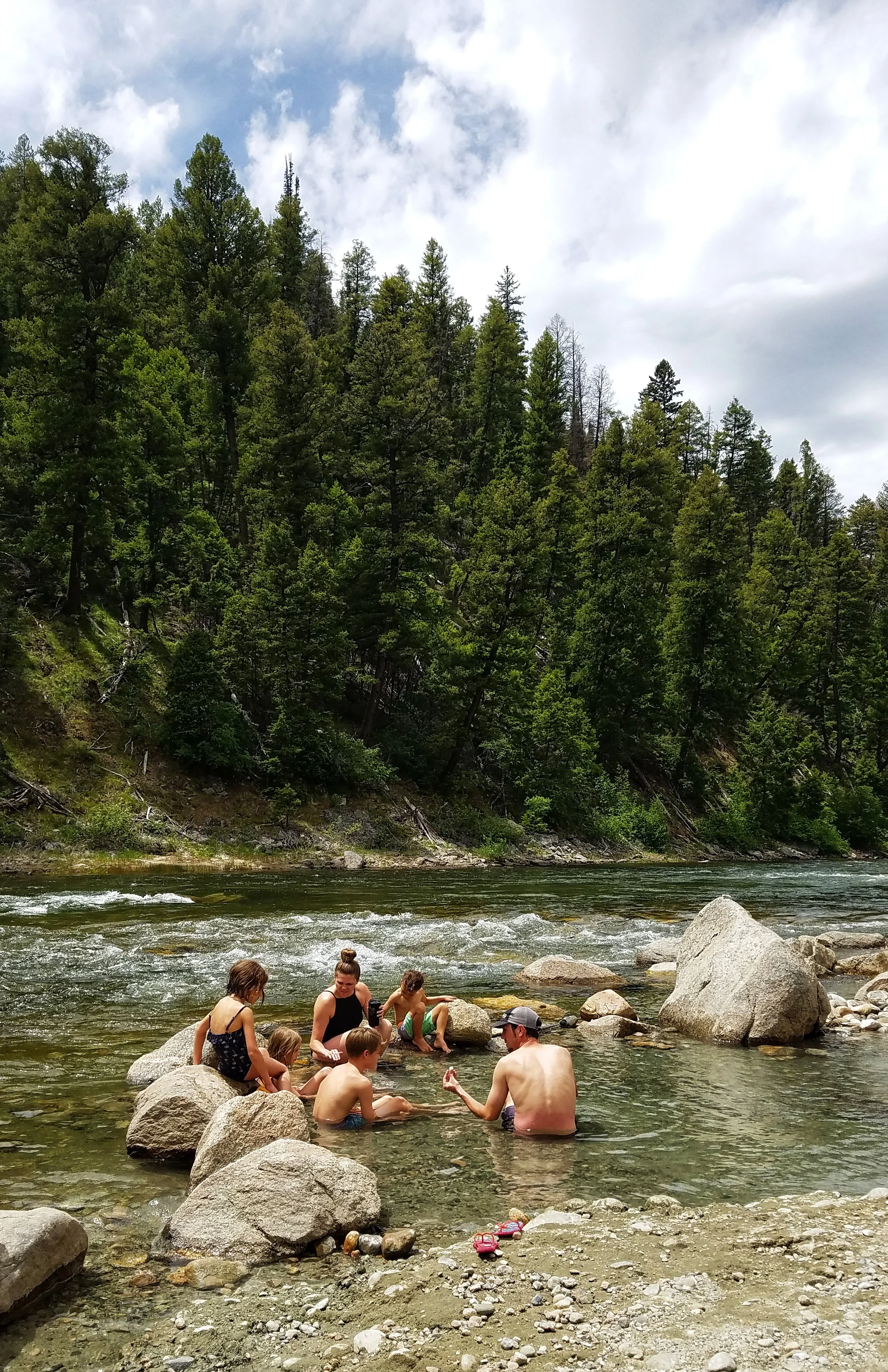 We met fun groups of people at Sunbeam Hot Springs