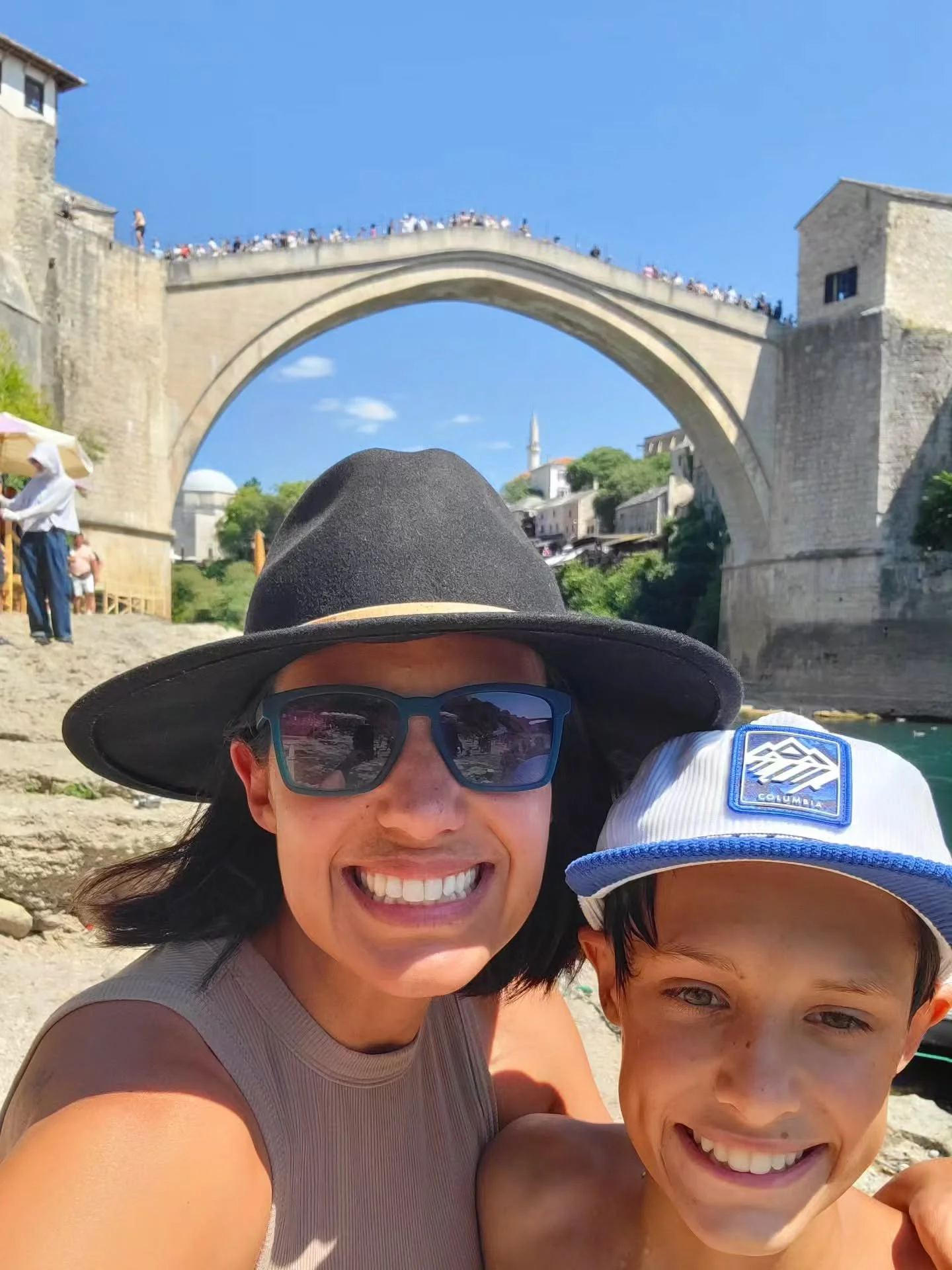 B &amp; I took a dreamy day trip to Bosnia &amp; Herzegovina 🇧🇦! First stop: Mostar! The iconic Stari Most bridge, a visit to the mosque (including climbing the minaret for views), watching the insanely brave divers leap 78 feet  from the bridge in