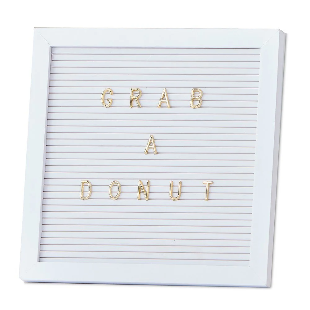 t436-55-w_peg-letter-board-white-and-gold51c1ad87457e14af82b7b2385f7087b3.jpg