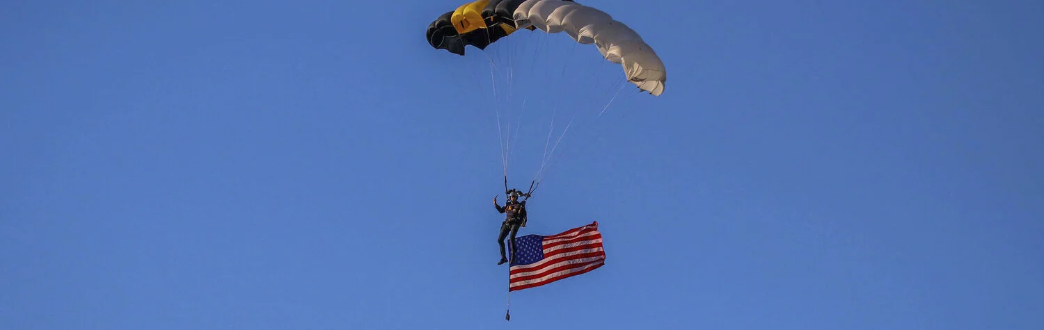 ParachuteTeam-4.jpg