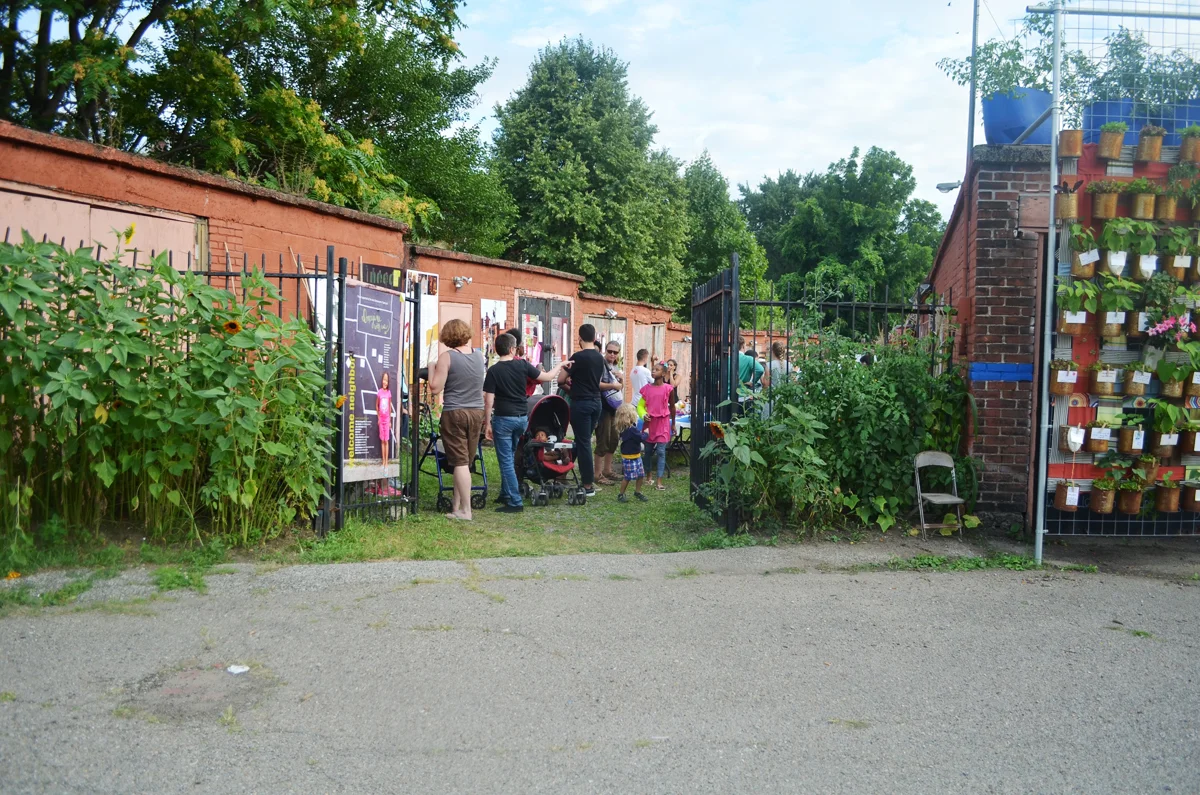 Event at Latham St. Commons, 2016. Photo: Rae Headrick.