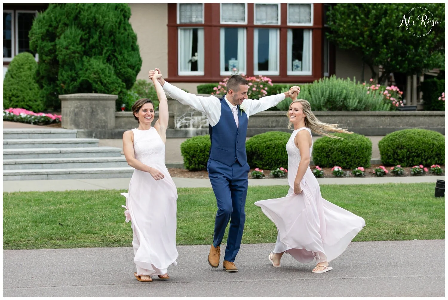 Oean Edge Wedding Brewster Cape Cod Photographer Ali Rosa 086.jpg