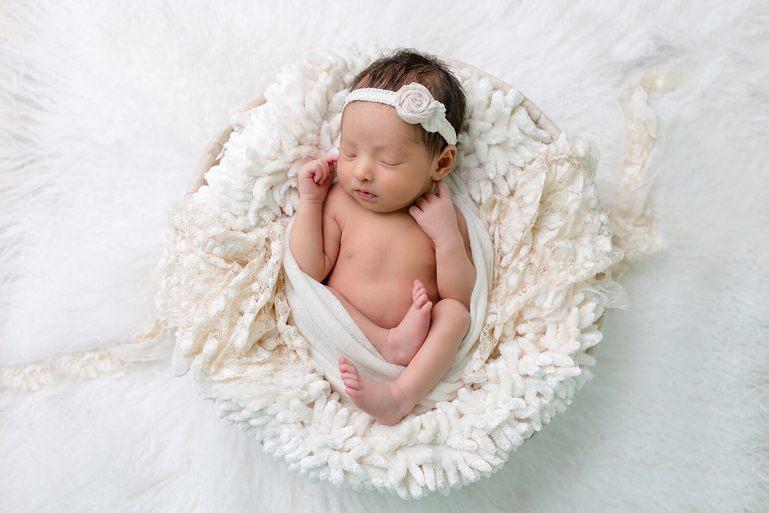 2282A Boston newborn photographer Ali Rosa_10.jpg