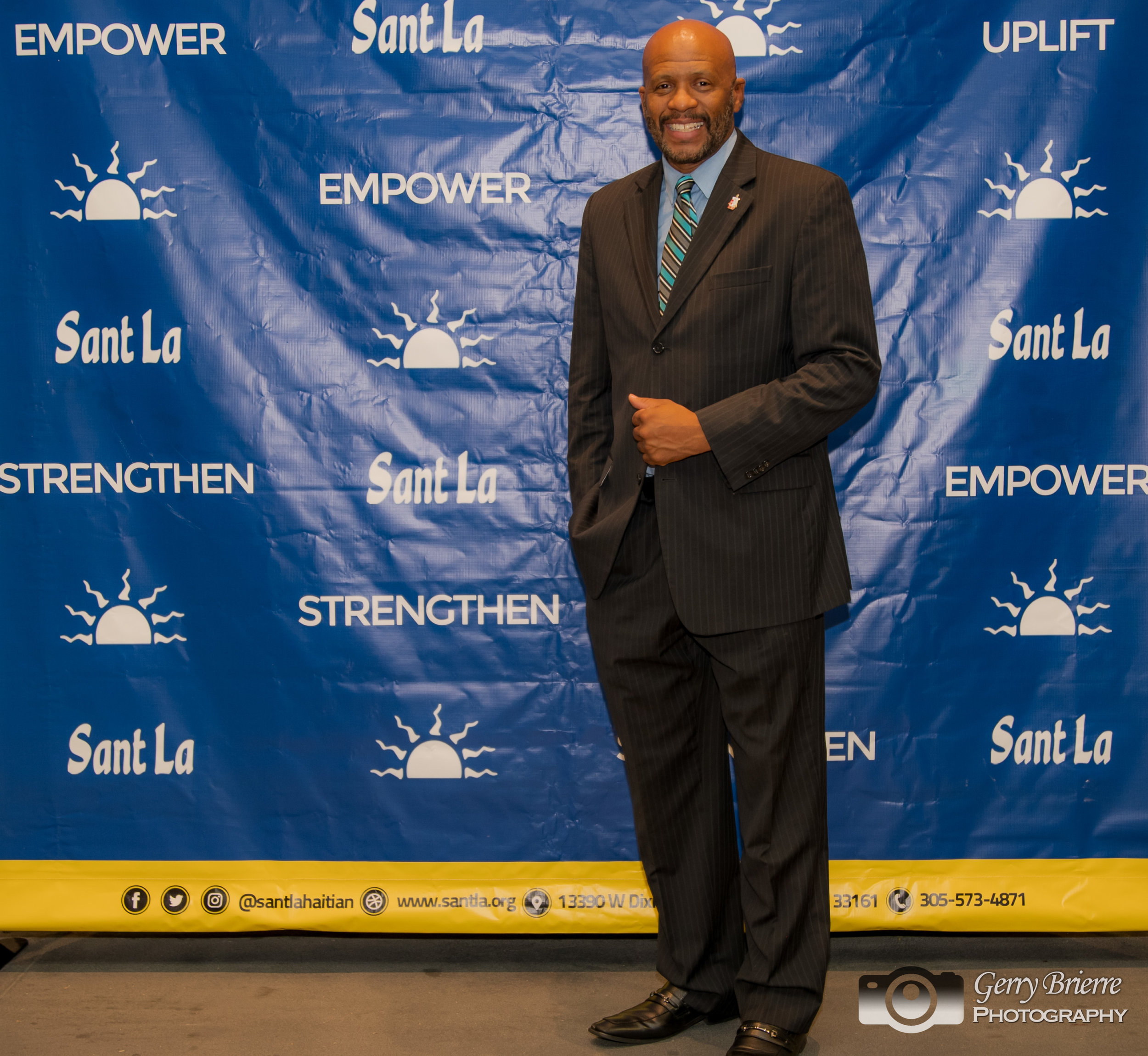 2019 Sant La Annual Event -128-2.jpg