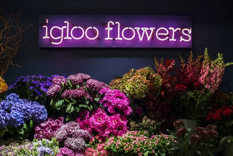 Igloo-Flowers-Neon-Sign-Front1.jpg