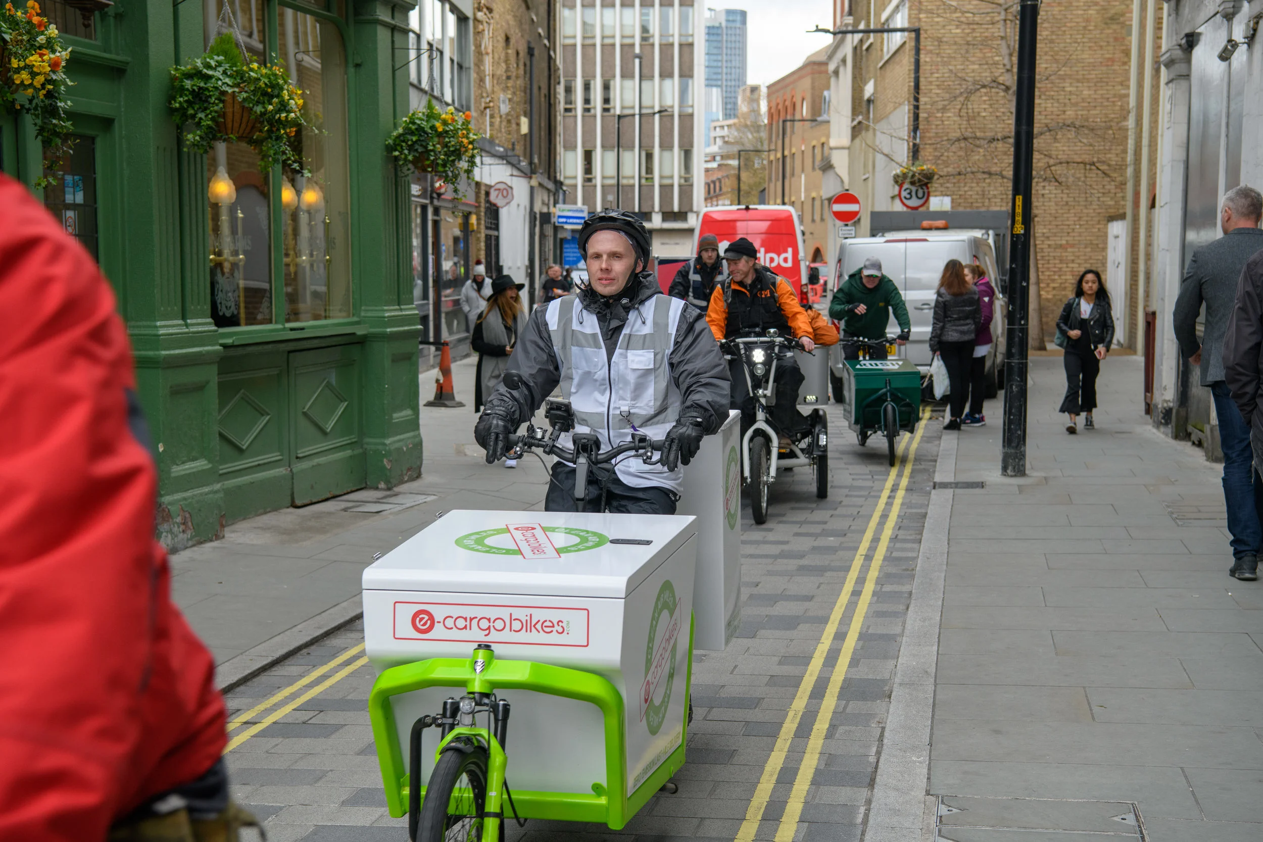 0419_TeamLondonBridge_6186.jpg