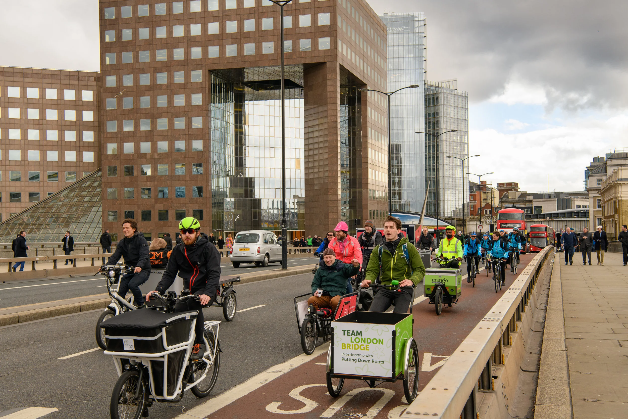0419_TeamLondonBridge_6285.jpg