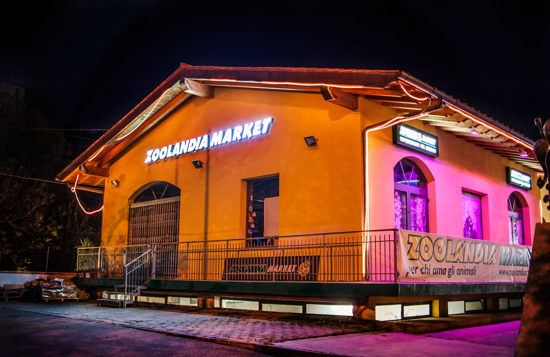 insegna led luminosa 01.jpg