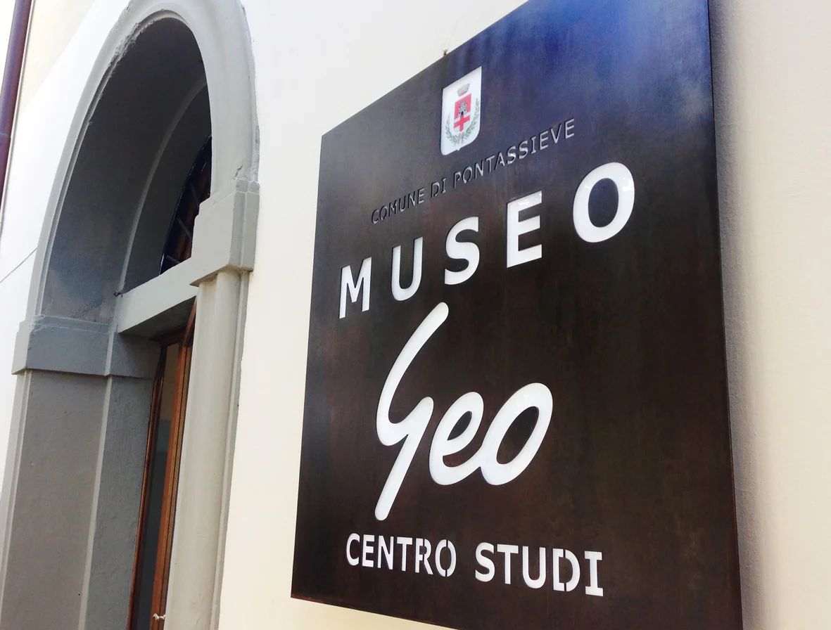 targa insegna luminosa corten ferro 01.JPG